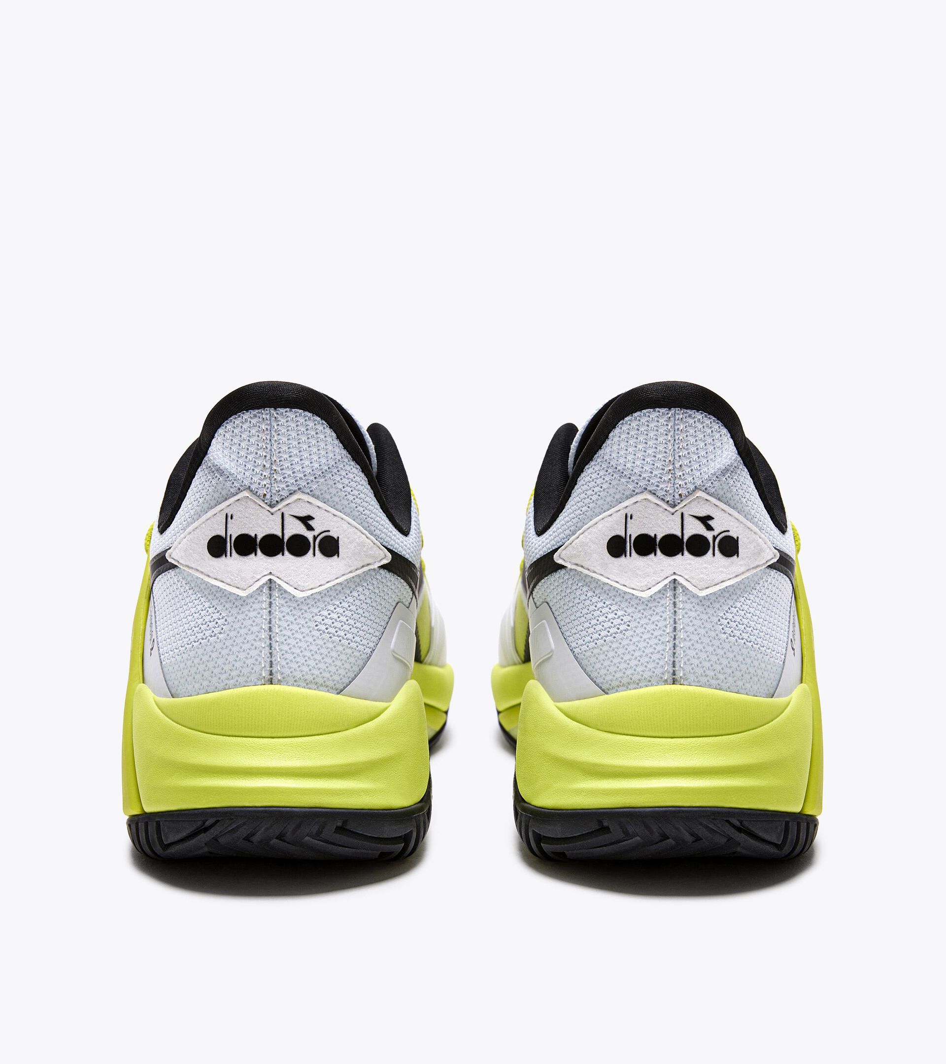 Tennis shoes for hard surfaces or clay - Men B.ICON 2 AG WHITE/BLACK/EVENING PRIMROSE - Diadora