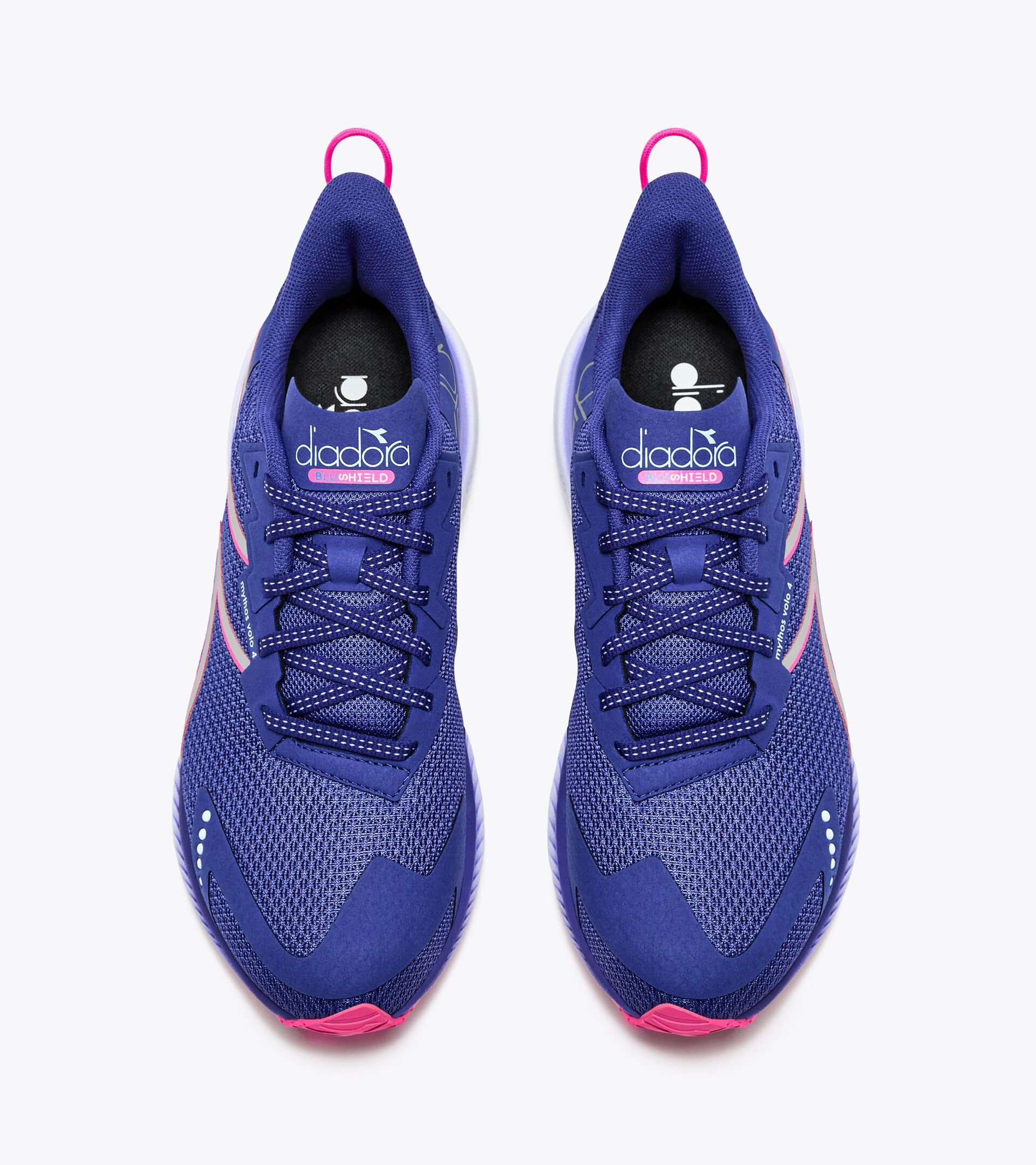 Running shoe - Stability and lightness - Donna
 MYTHOS BLUSHIELD VOLO 4 W CLEMATIS BLUE/WHITE - Diadora