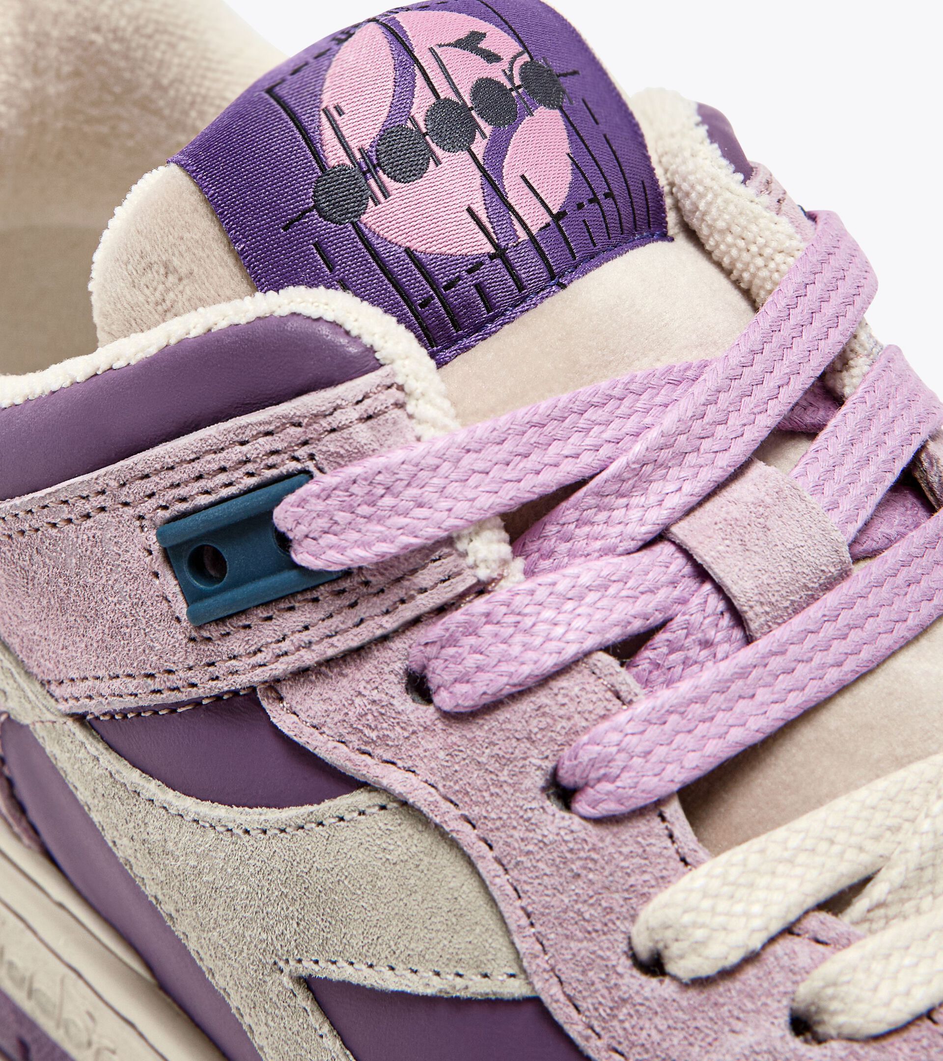 Heritage leather sneaker - Women’s
 B.560 PROVENCE WN VIOLET LAVENDER FROST - Diadora