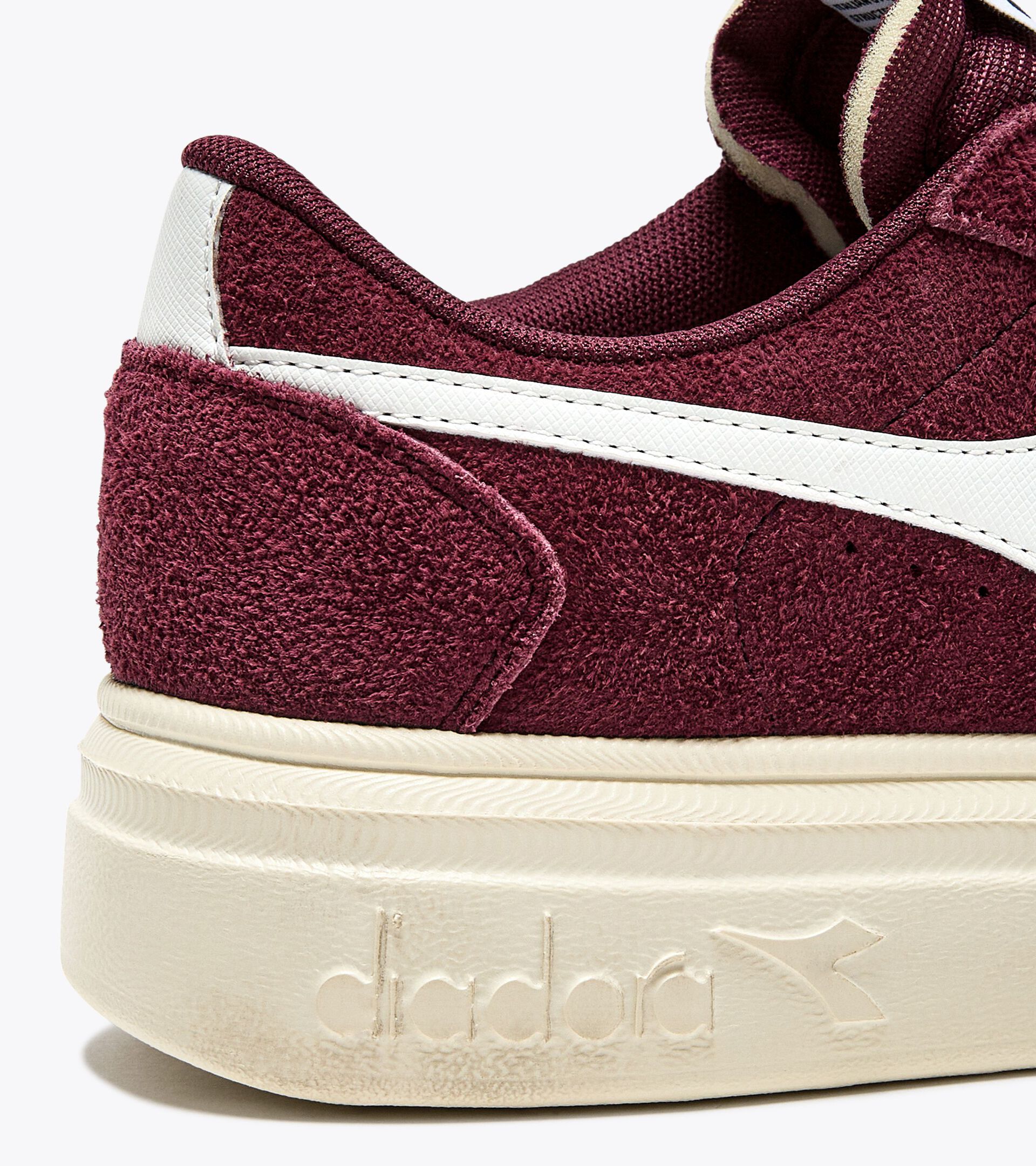 Sneakers de sport - Semelle plateforme - Femme 
 MAGIC BOLD SUEDE WN ROUGE BOURGOGNE - Diadora