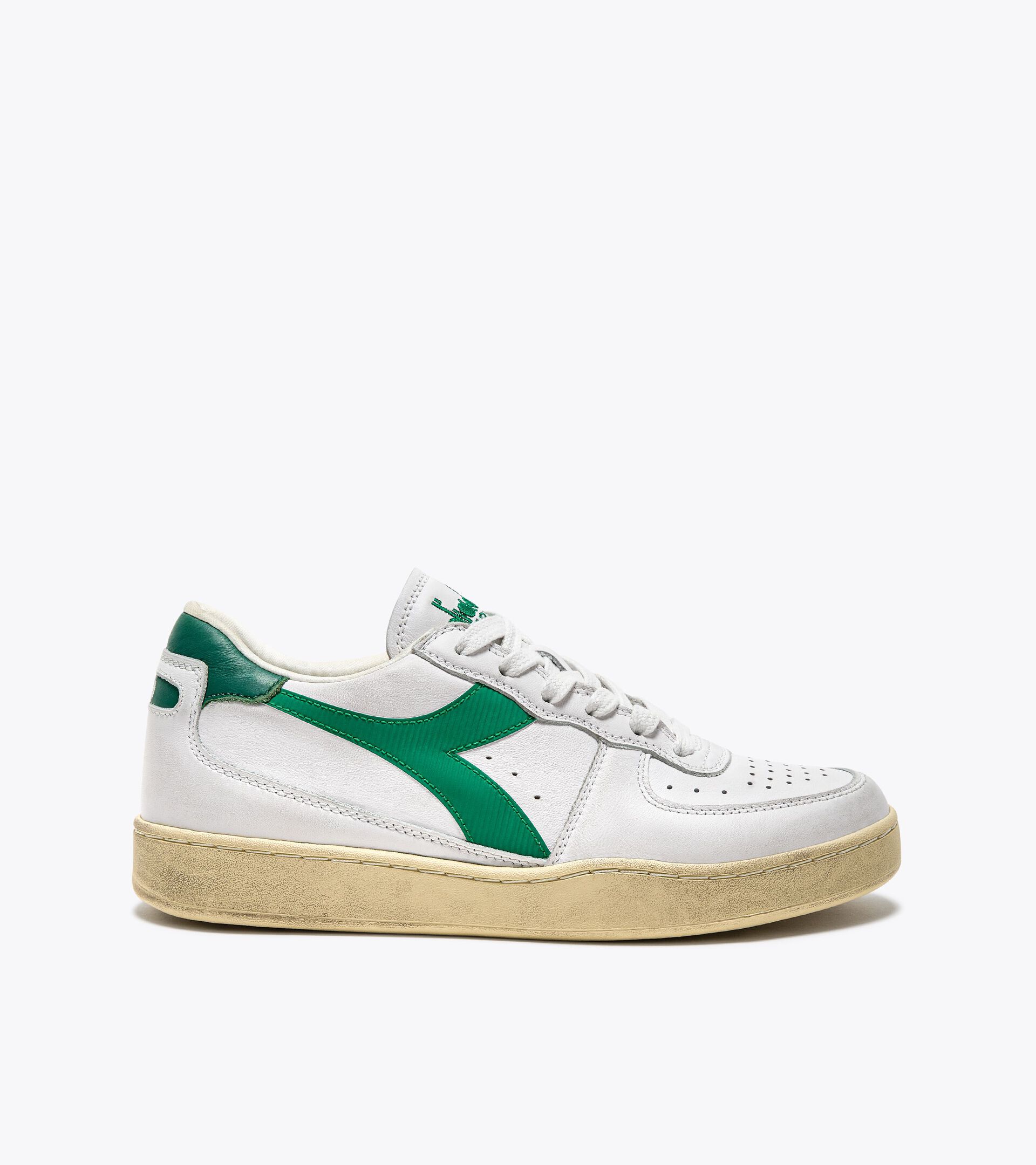 Heritage leather sneaker - Women’s MI BASKET LOW USED WHITE/VERDANT GREEN - Diadora