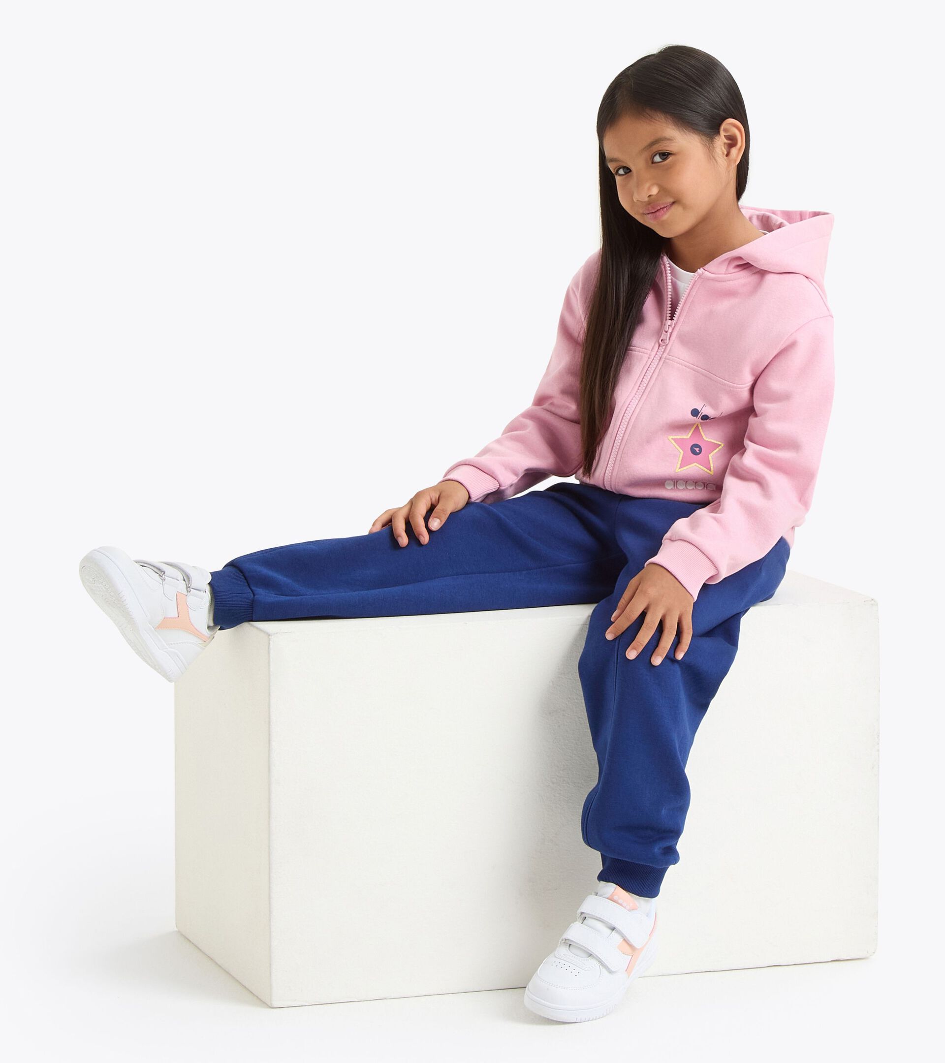 Coordinated tracksuit - Girls 
 JG. TRACKSUIT HD FZ LOGO CAMEO PINK - Diadora