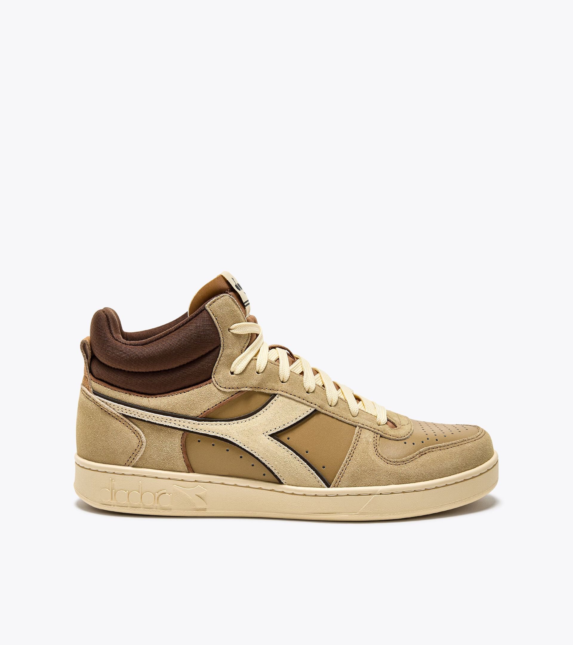 Sneaker sportiva - Gender Neutral MAGIC BASKET DEMI CUT SUEDE LEATHER BEIGE CROISSANT - Diadora