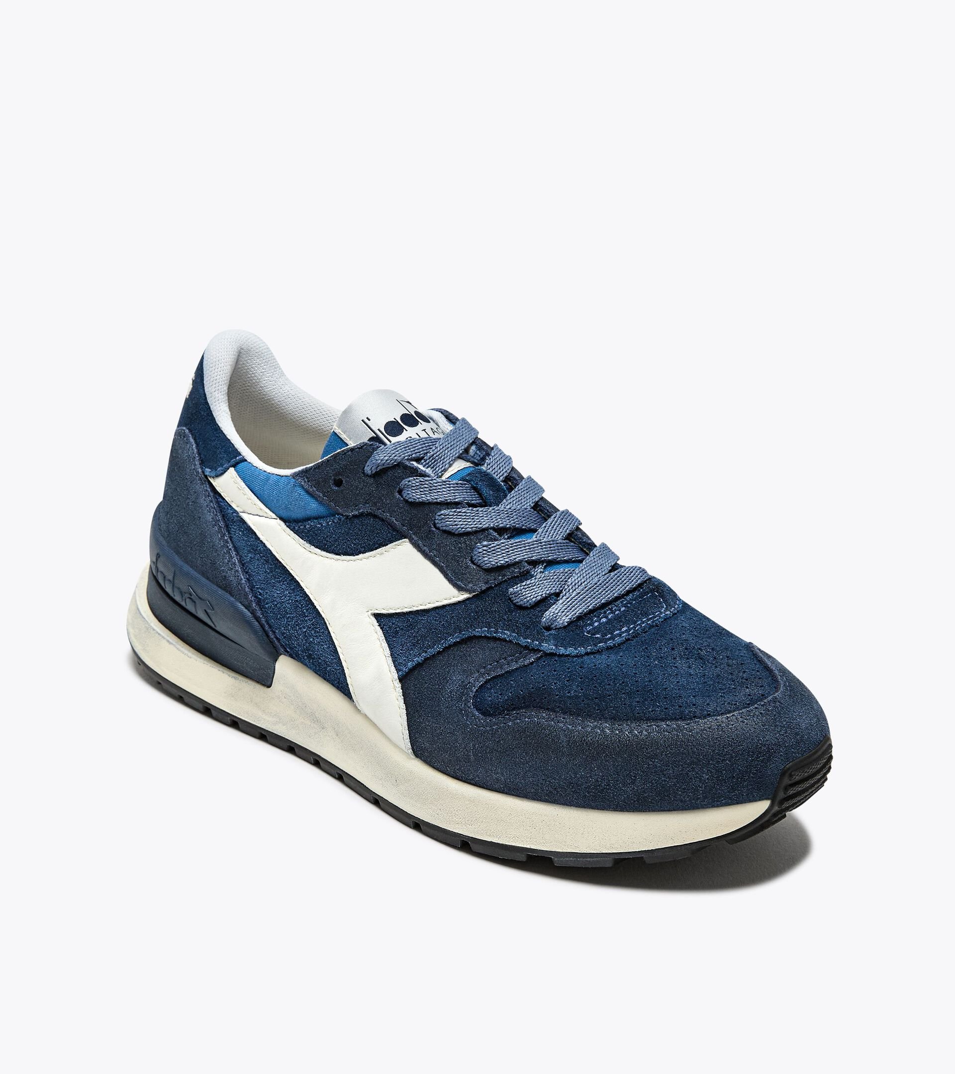 Heritage sneaker - Gender Neutral
 CONQUEST SUEDE SW COLONEL BLUE - Diadora