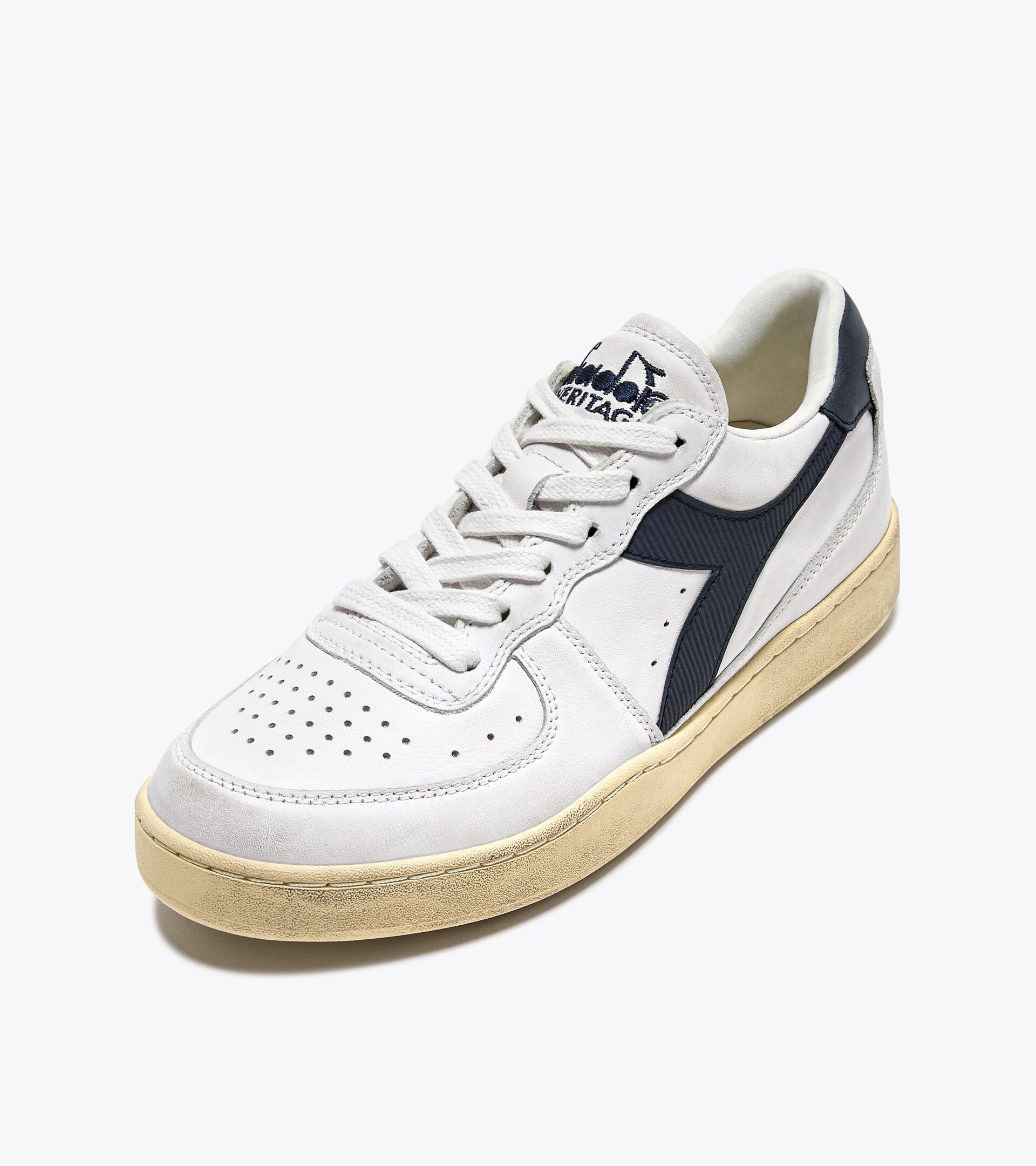 Heritage leather sneaker - Women’s MI BASKET LOW USED WHITE/BLUE DENIM - Diadora