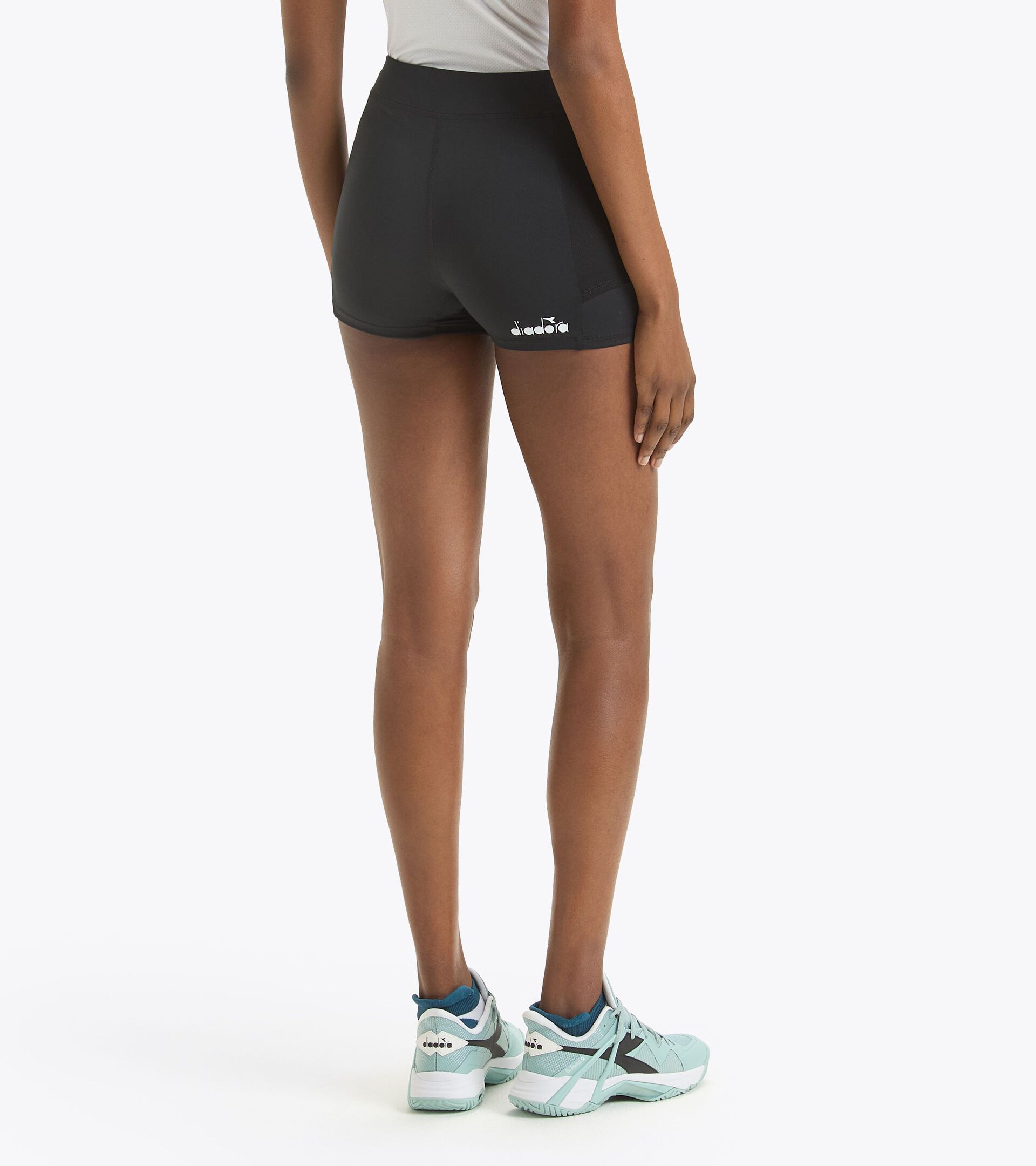 L. SHORT TIGHTS POCKET Tennis shorts - Women - Diadora Online Store