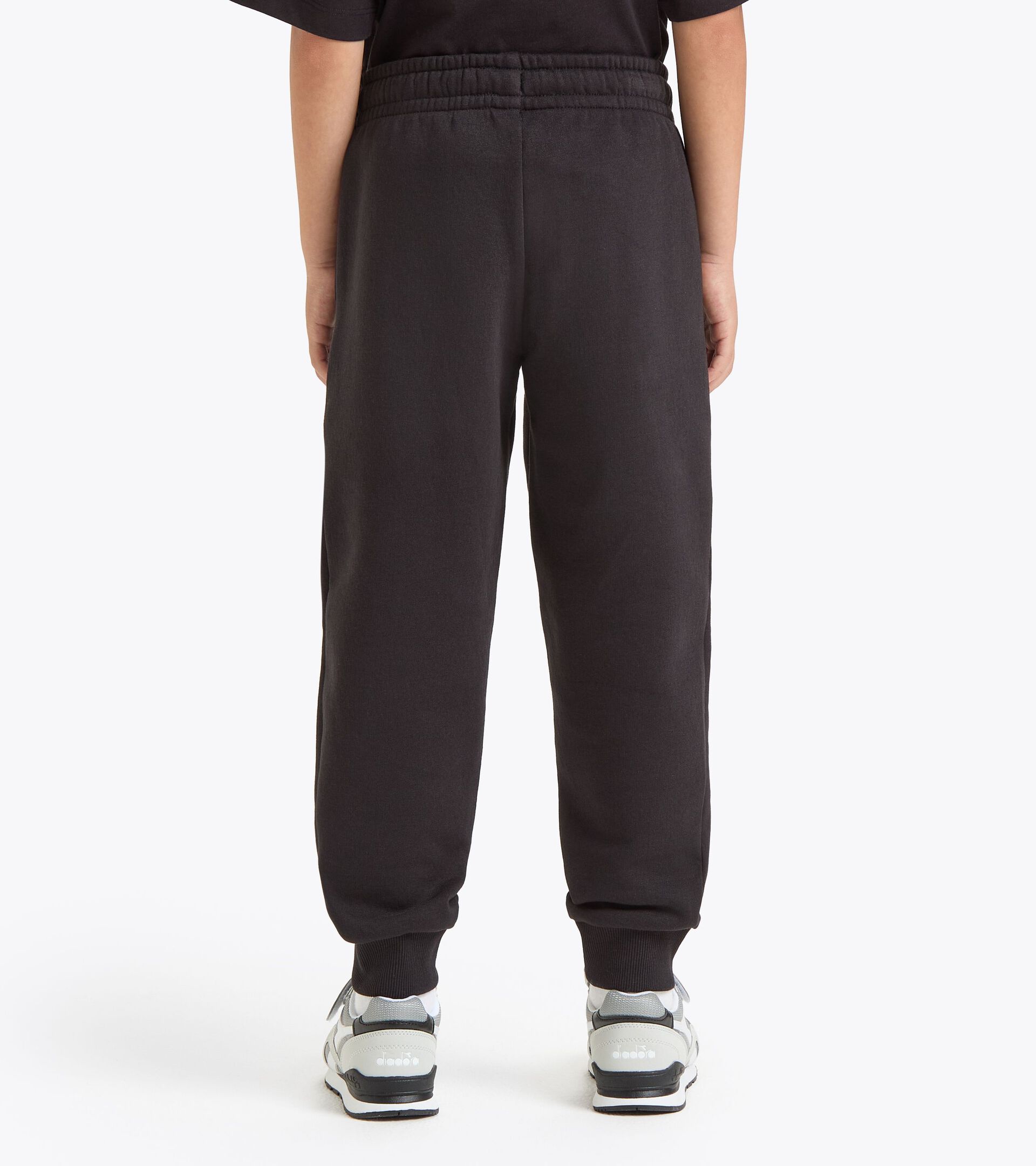 Pantalon de sport - Coupe confort - Ado garçon
 JB. JOGGER PANT LOGO NOIR - Diadora