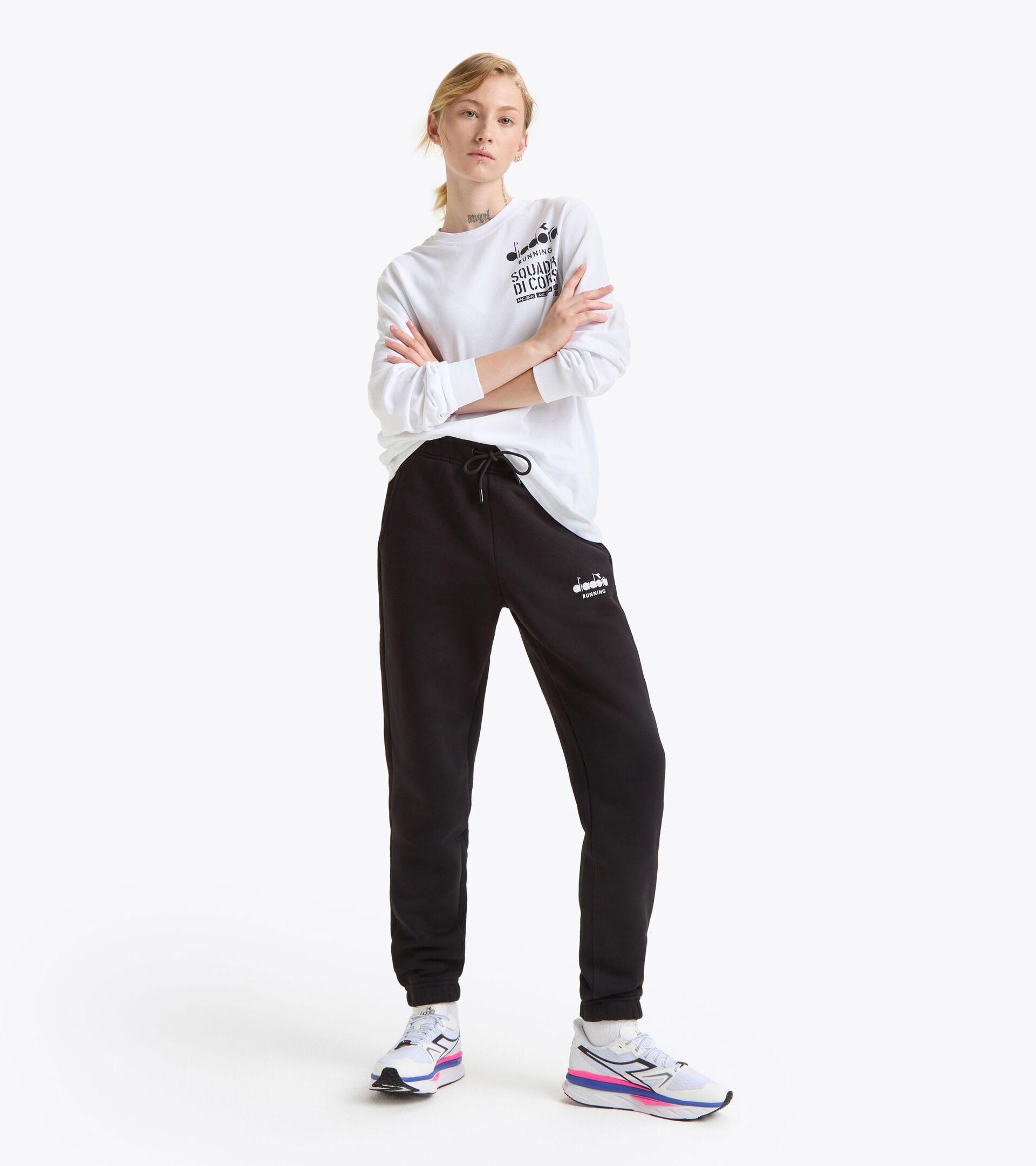 Pantalon de jogging sportif Squadra di Corsa - Coupe confort - Non genré JOGGER PANTS SQUADRA DI CORSA NOIR - Diadora