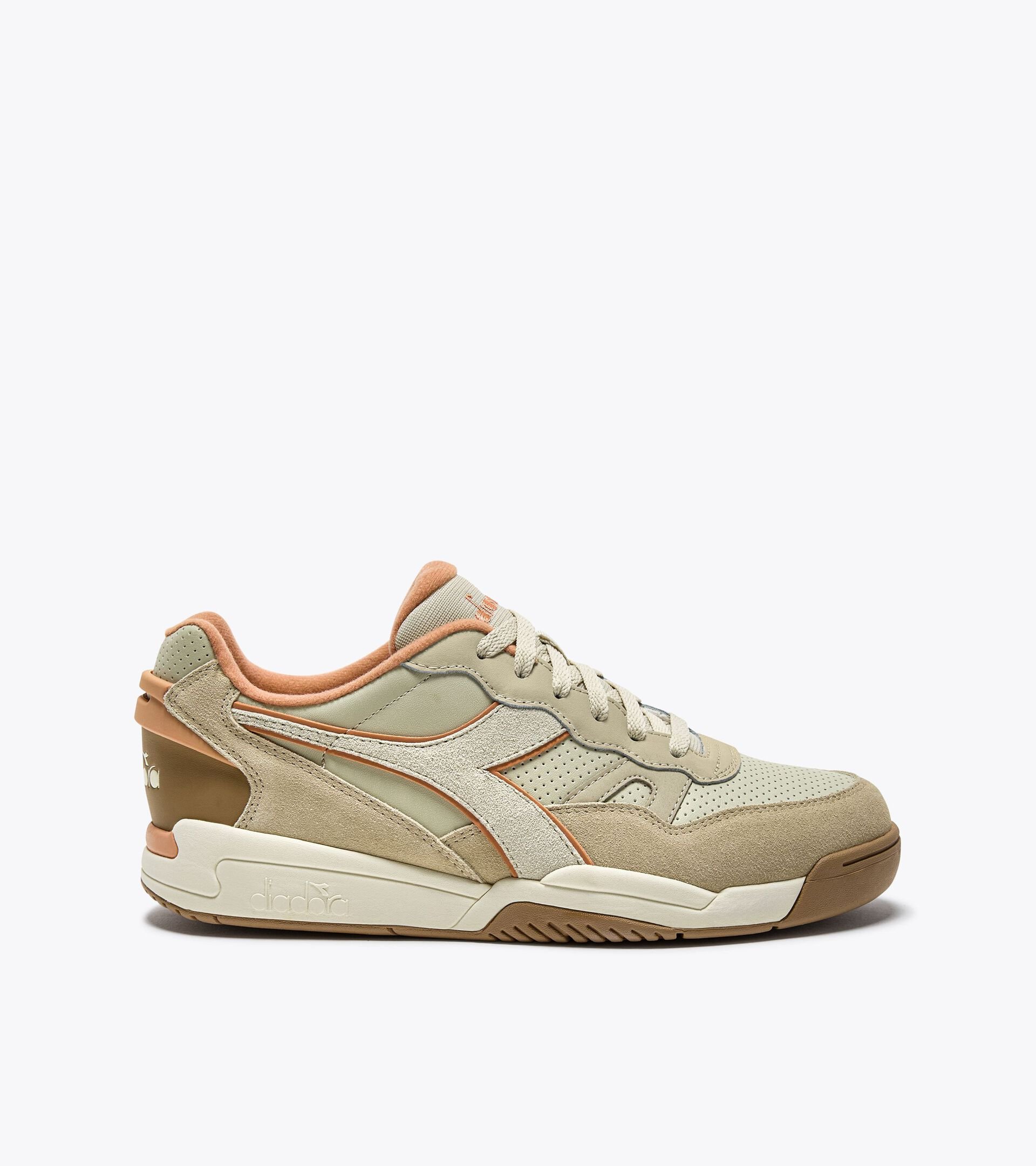 Sporty sneakers - Gender neutral WINNER SL LIGHT BEIGE - Diadora