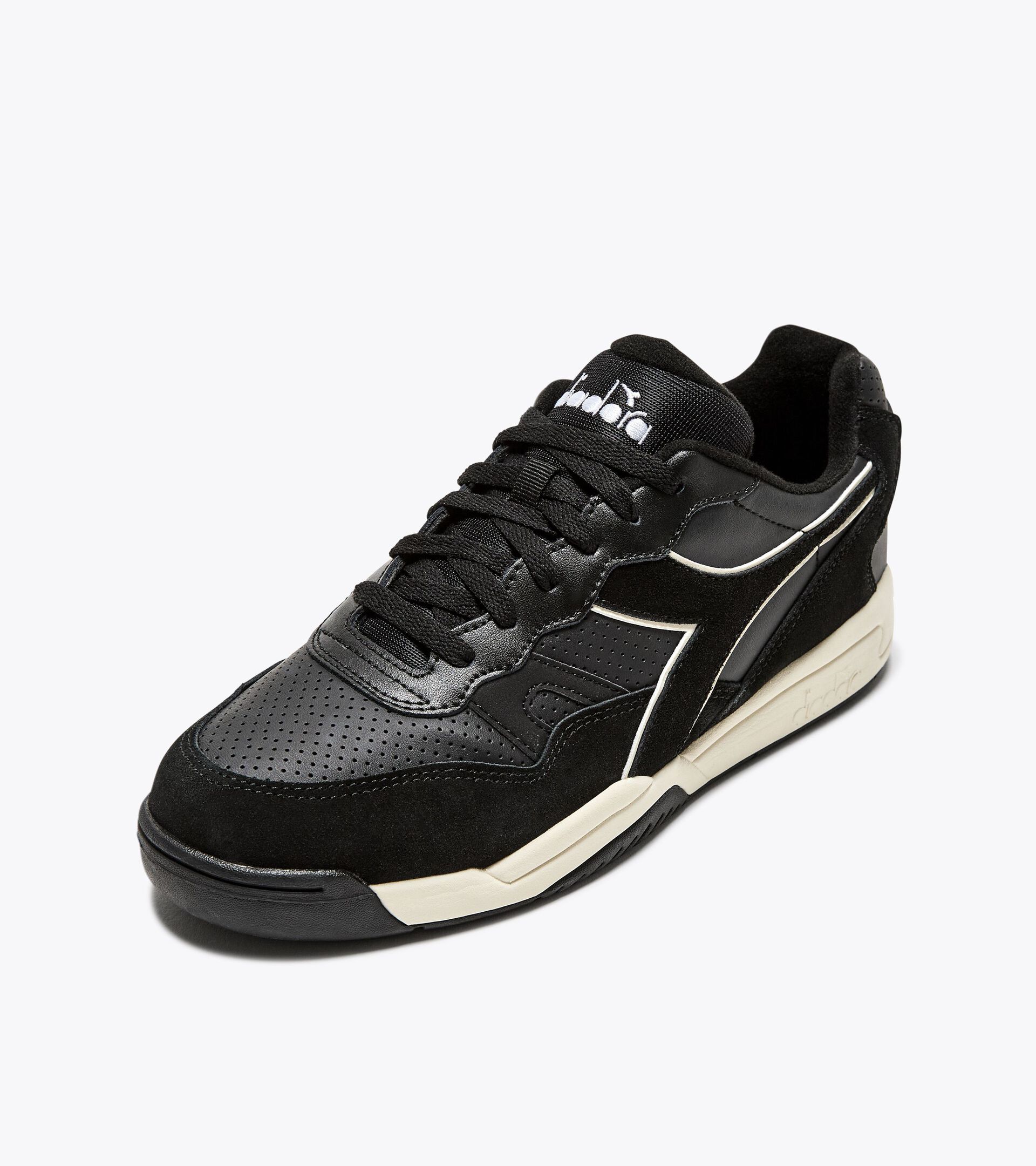 Sporty sneakers - Gender neutral WINNER SL BLACK/BLACK - Diadora