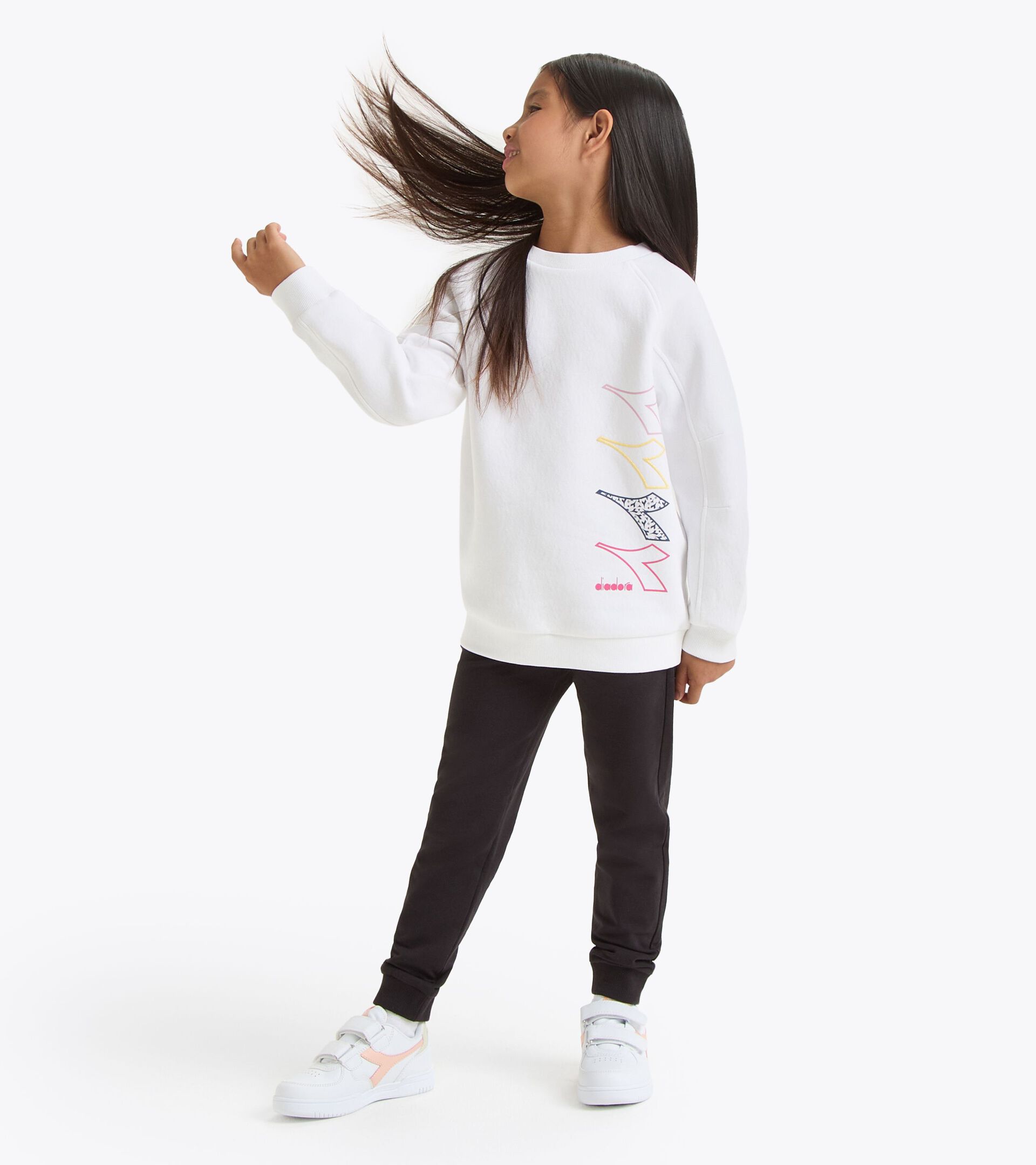 Coordinated tracksuit - Girls 
 JG. TRACKSUIT LOGO OPTICAL WHITE - Diadora