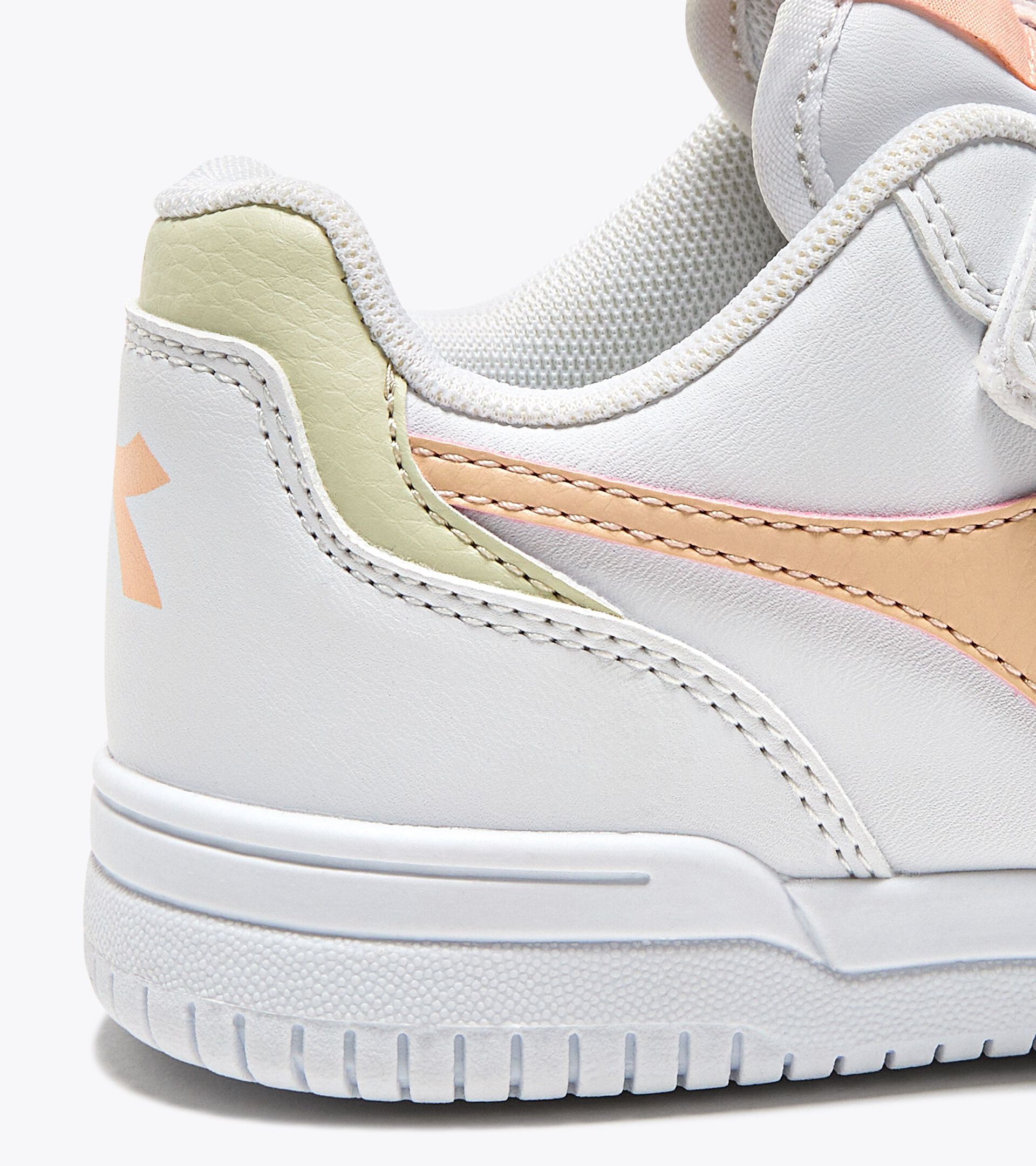 Sports shoes - Kids 4-8 years RAPTOR LOW PS WHITE/PEACH PARFAIT - Diadora