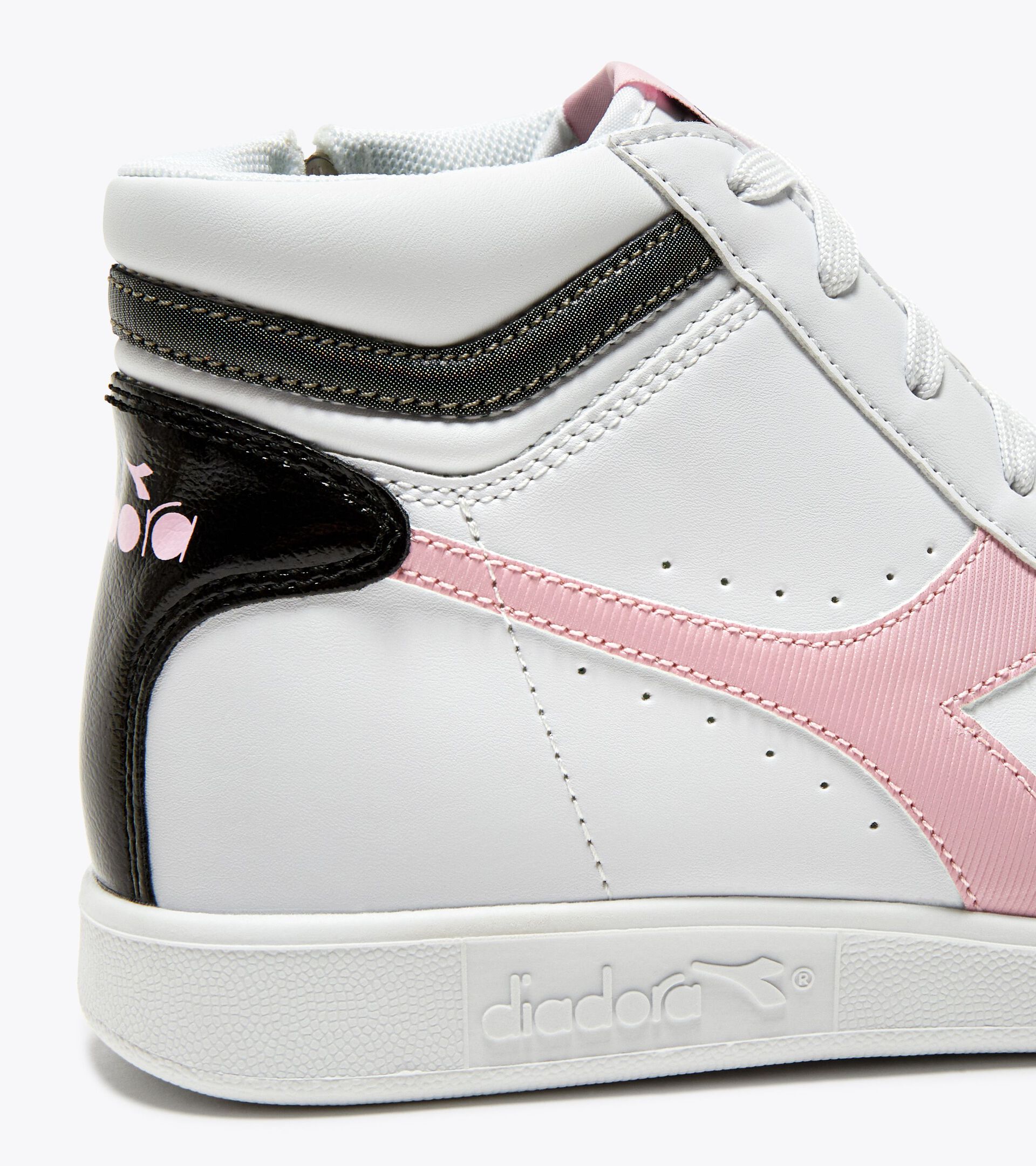 Chaussures de sport - Jeunes 8-16 ans GAME P HIGH GIRL GS WHITE/BLACK/PINK LADY - Diadora