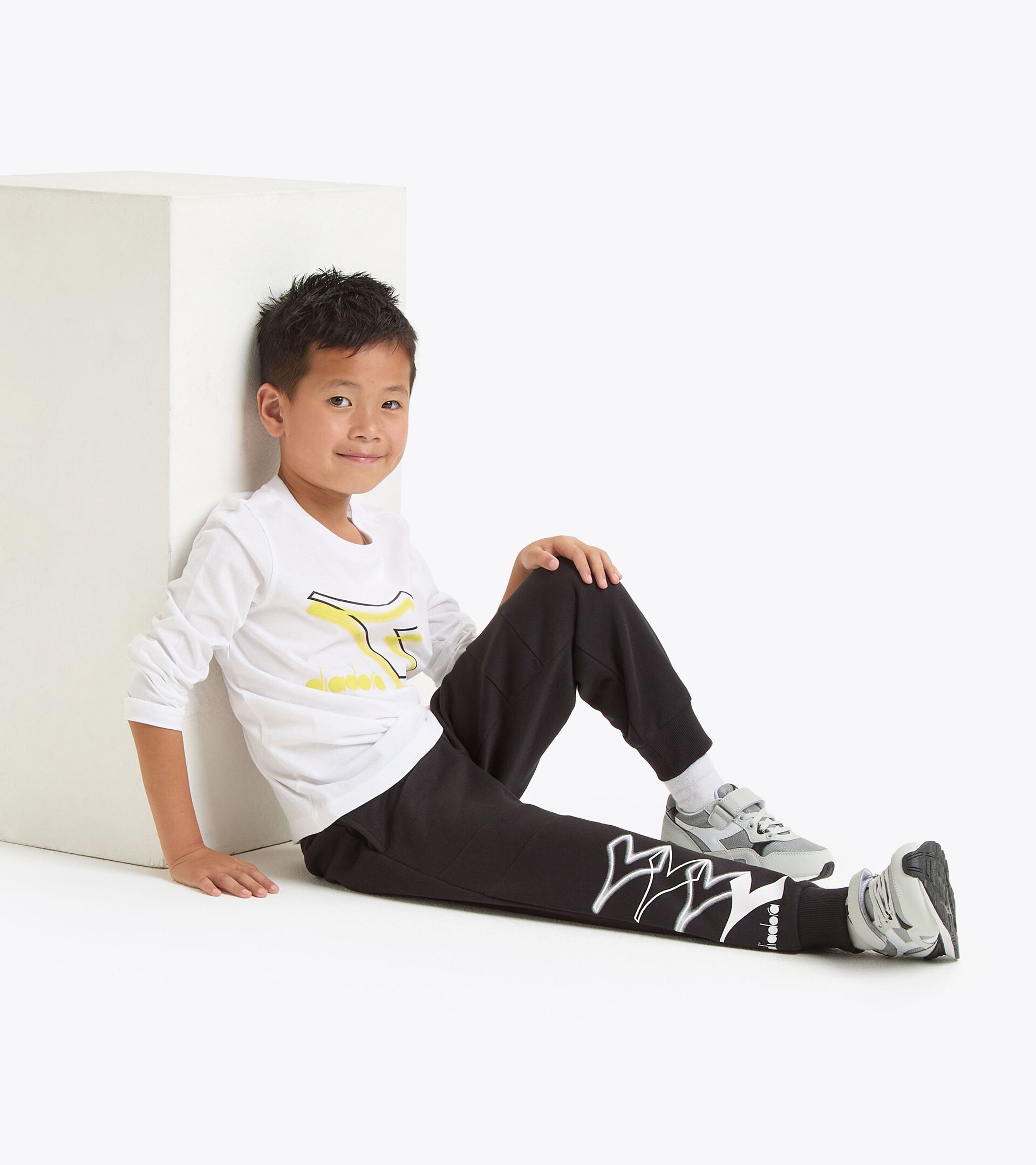 T-Shirt mit langen Ärmeln und Print - Comfort Fit - Kinder
 JB. T-SHIRT LS LOGO STRAHLEND WEISSE - Diadora