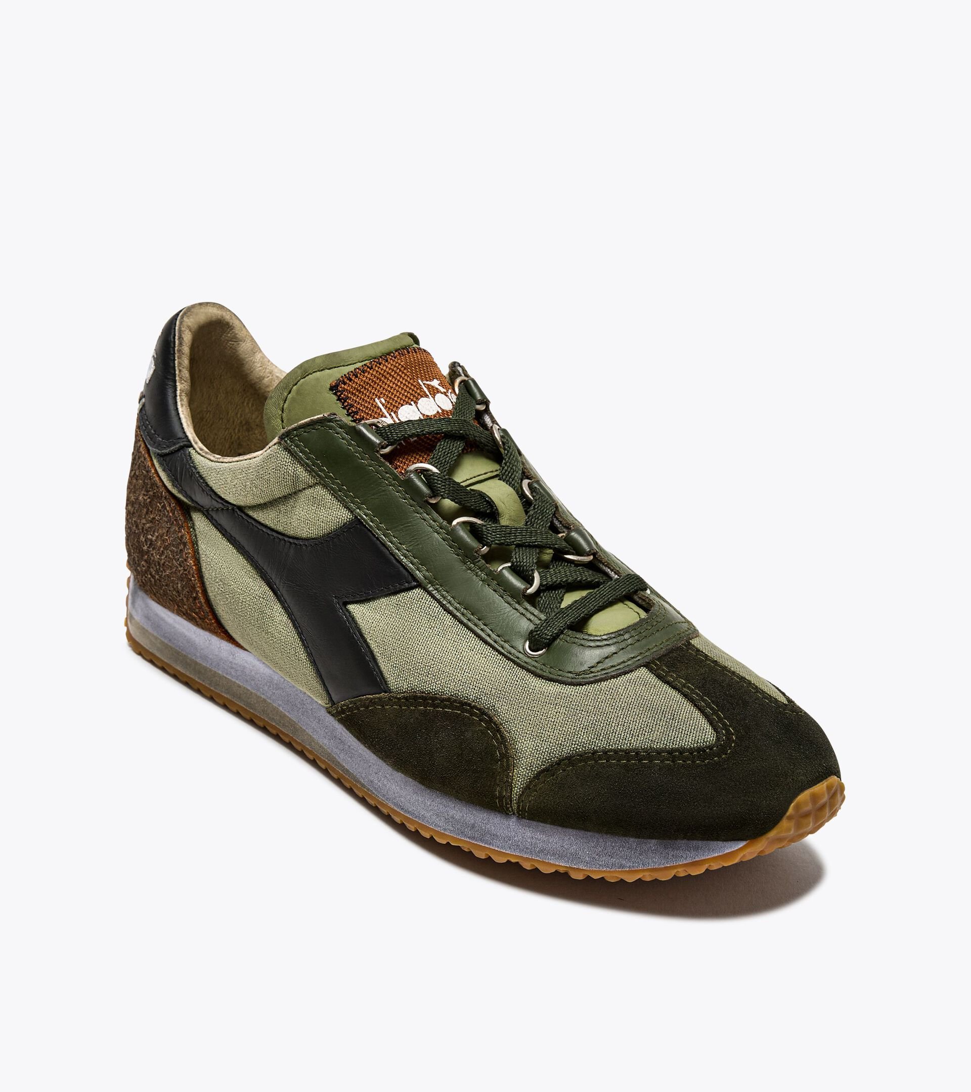 Heritage leather sneaker - Gender Neutral EQUIPE DIRTY SW EVO SAGE GREEN - Diadora