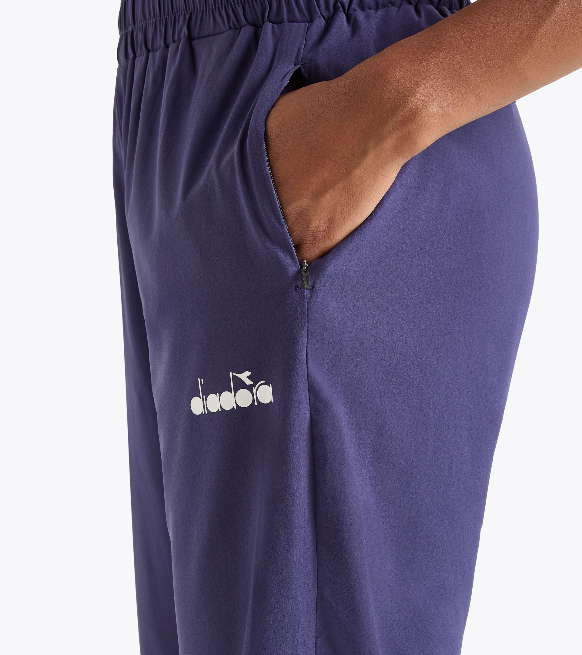 Pantalon de tennis - Femme
 L. PANTS ICON ASTRAL AURA BLEU - Diadora