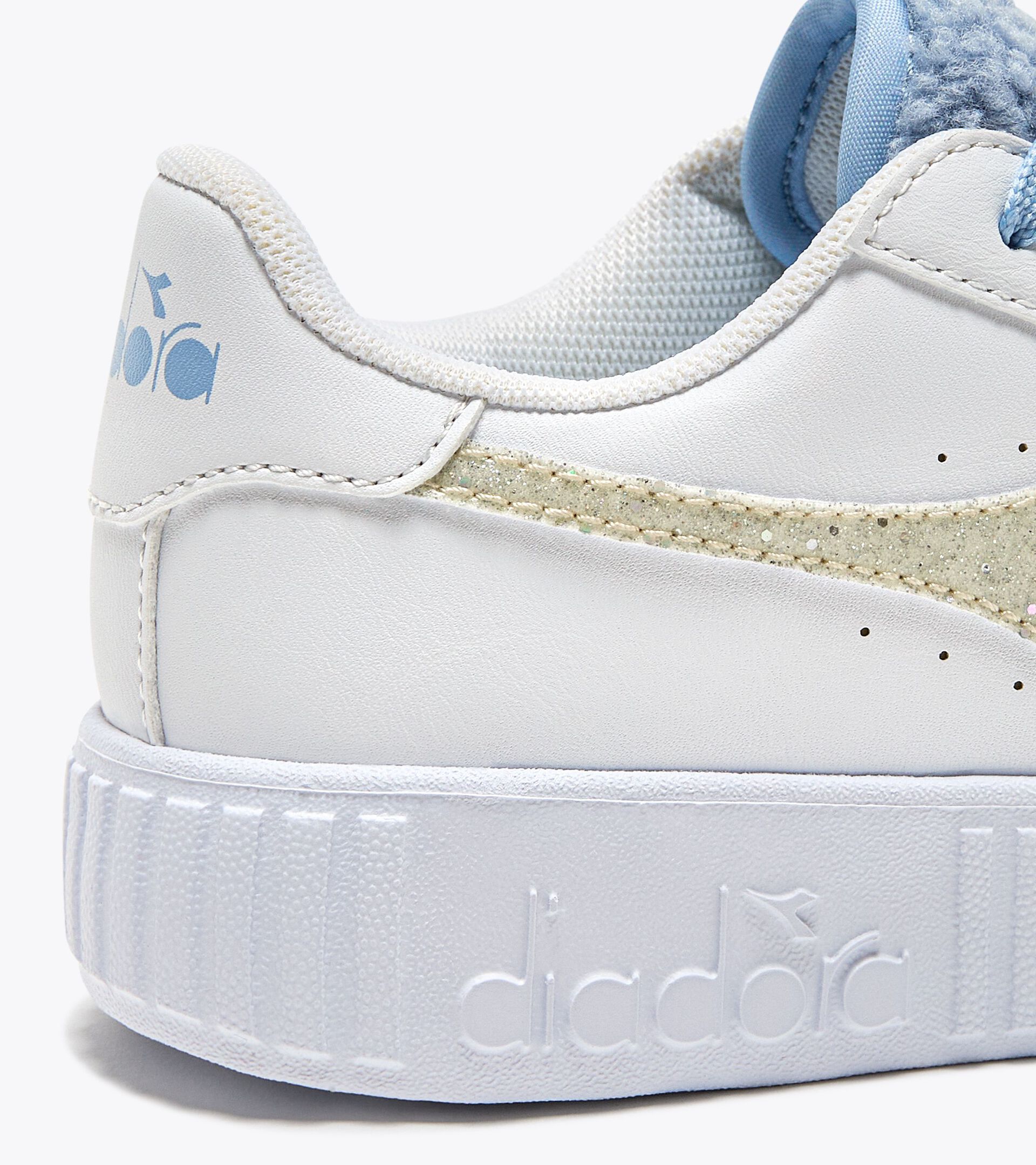 Chaussures de sport - Fille - 4-8 ans
 GAME STEP P PS FLUFFY WHITE/BLUE CASHMERE - Diadora