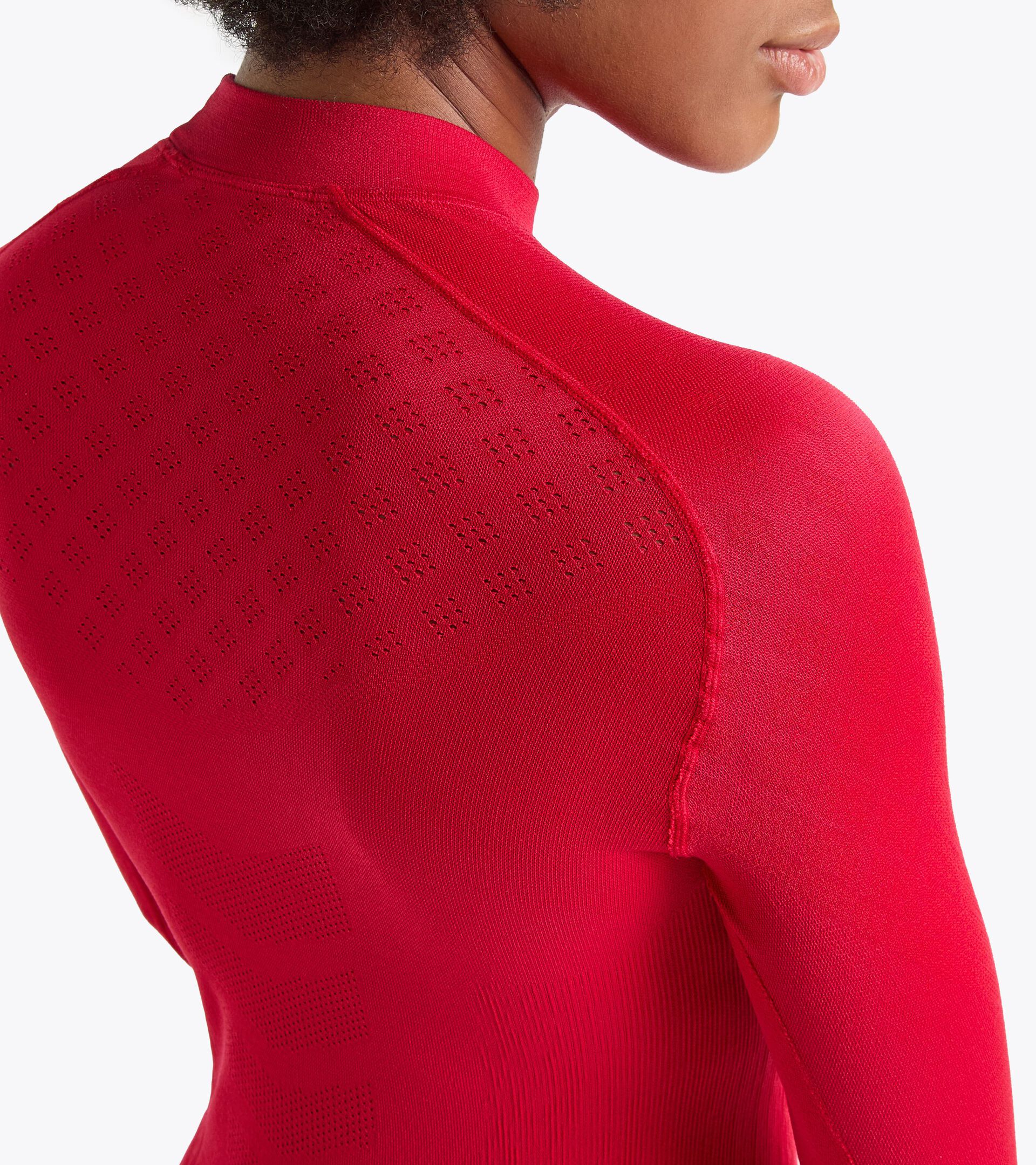 Camiseta de entrenamiento - Mujer L. TURTLE NECK ACT ROJO MATADOR - Diadora