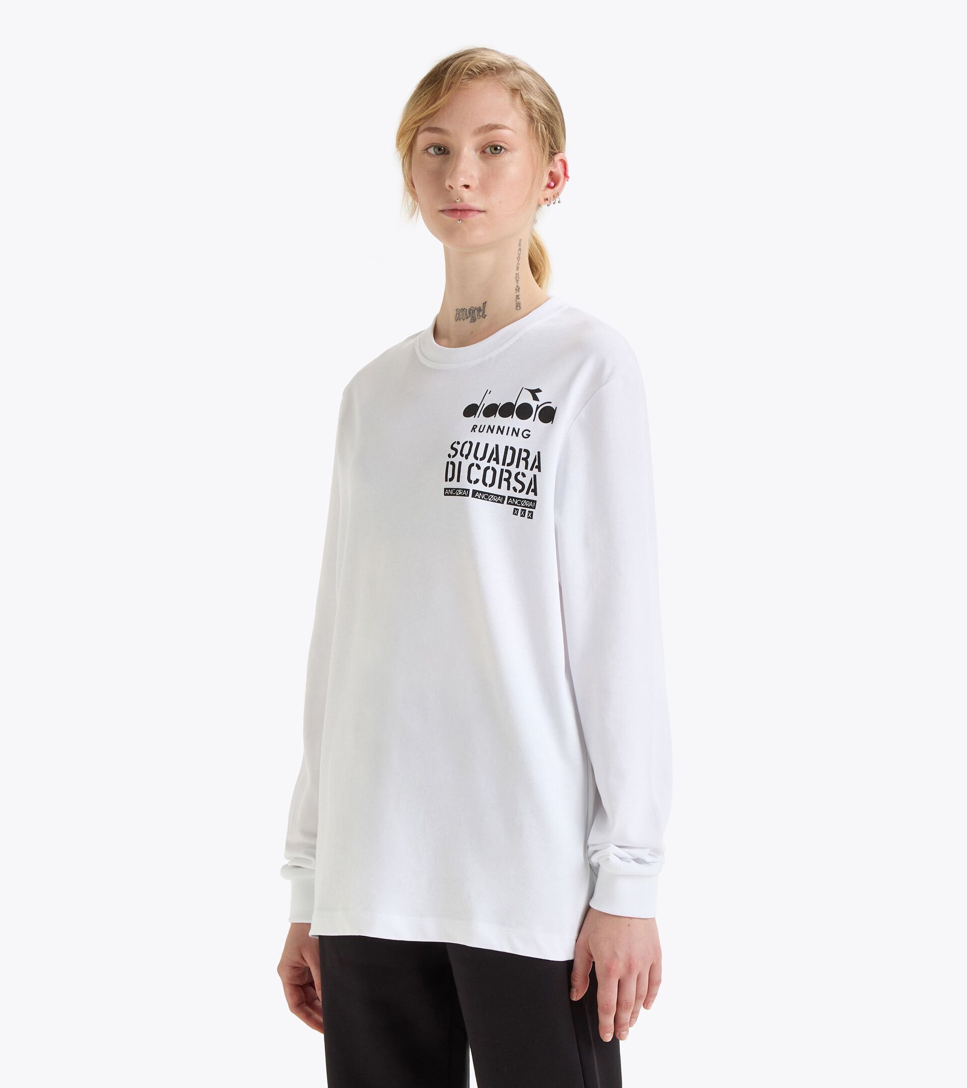 Squadra di Corsa Long-sleeved t-shirt - Recycled cotton - Gender Neutral T-SHIRT LS SQUADRA DI CORSA OPTICAL WHITE - Diadora