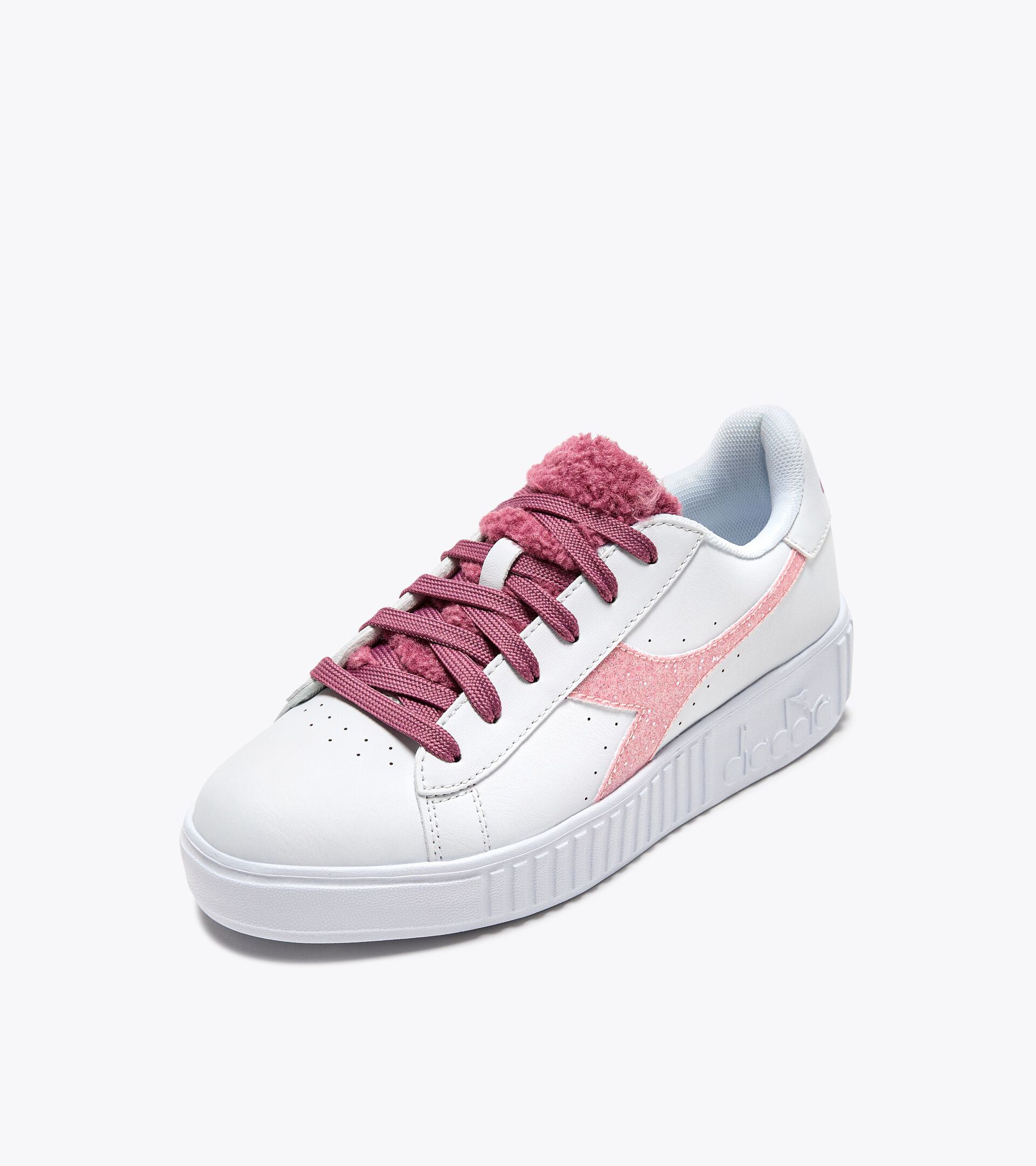 Chaussures de sport - Ado fille - 8-16 ans
 GAME STEP P GS FLUFFY WHITE/RED VIOLET - Diadora