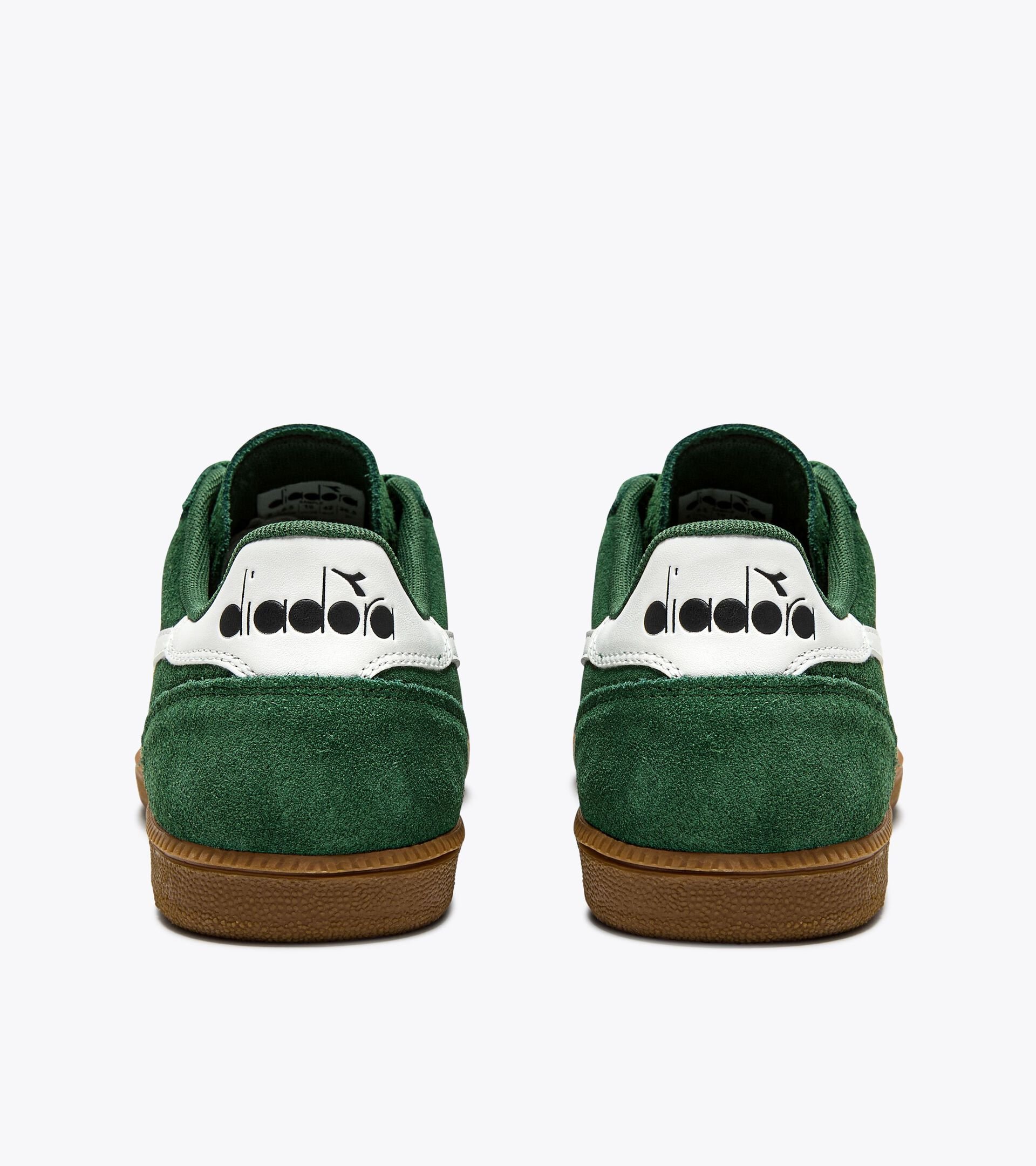 Leather sneakers - Gender Neutral
 TOKYO GREENER PASTURES - Diadora