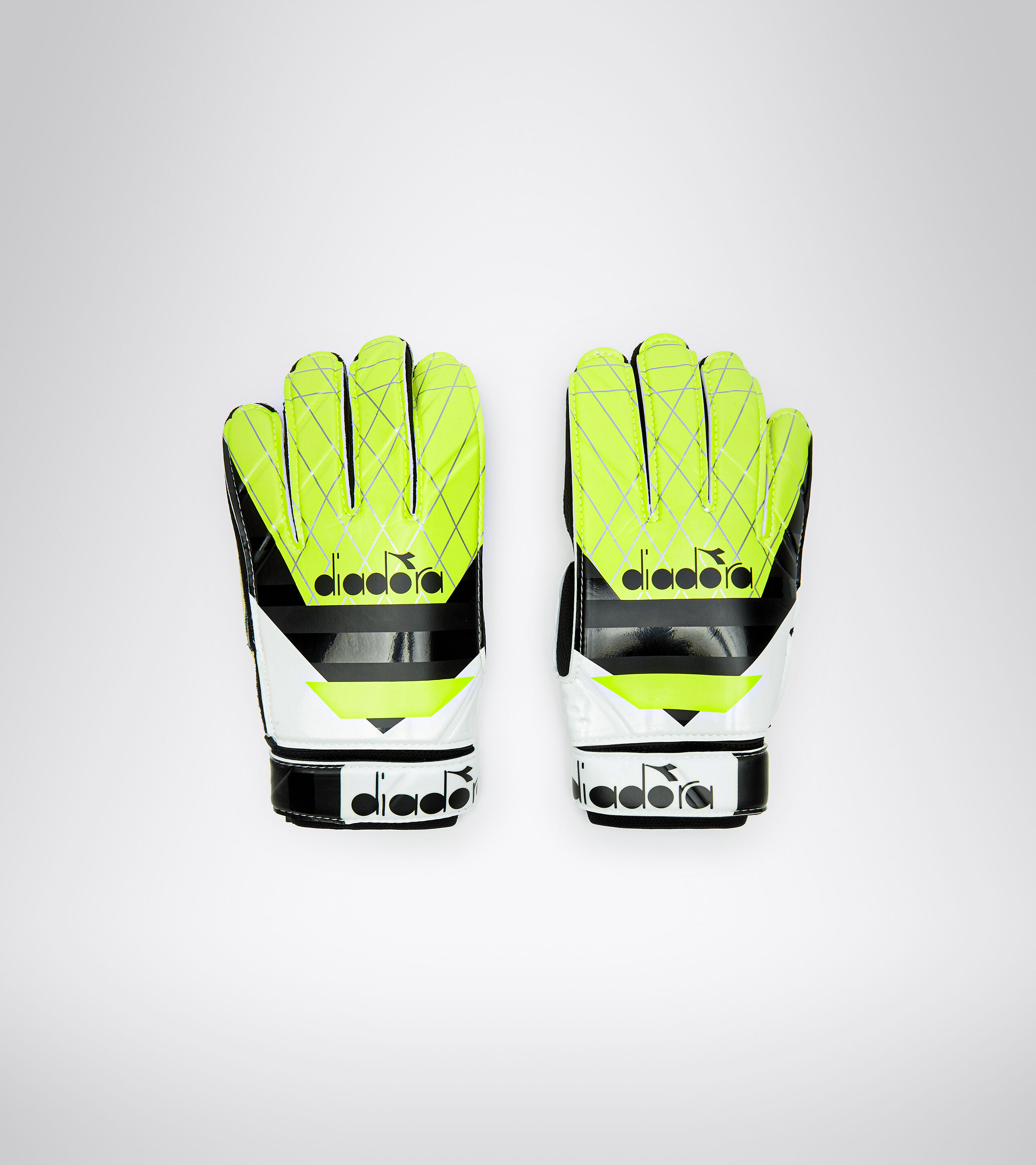 goalkeeper gloves store