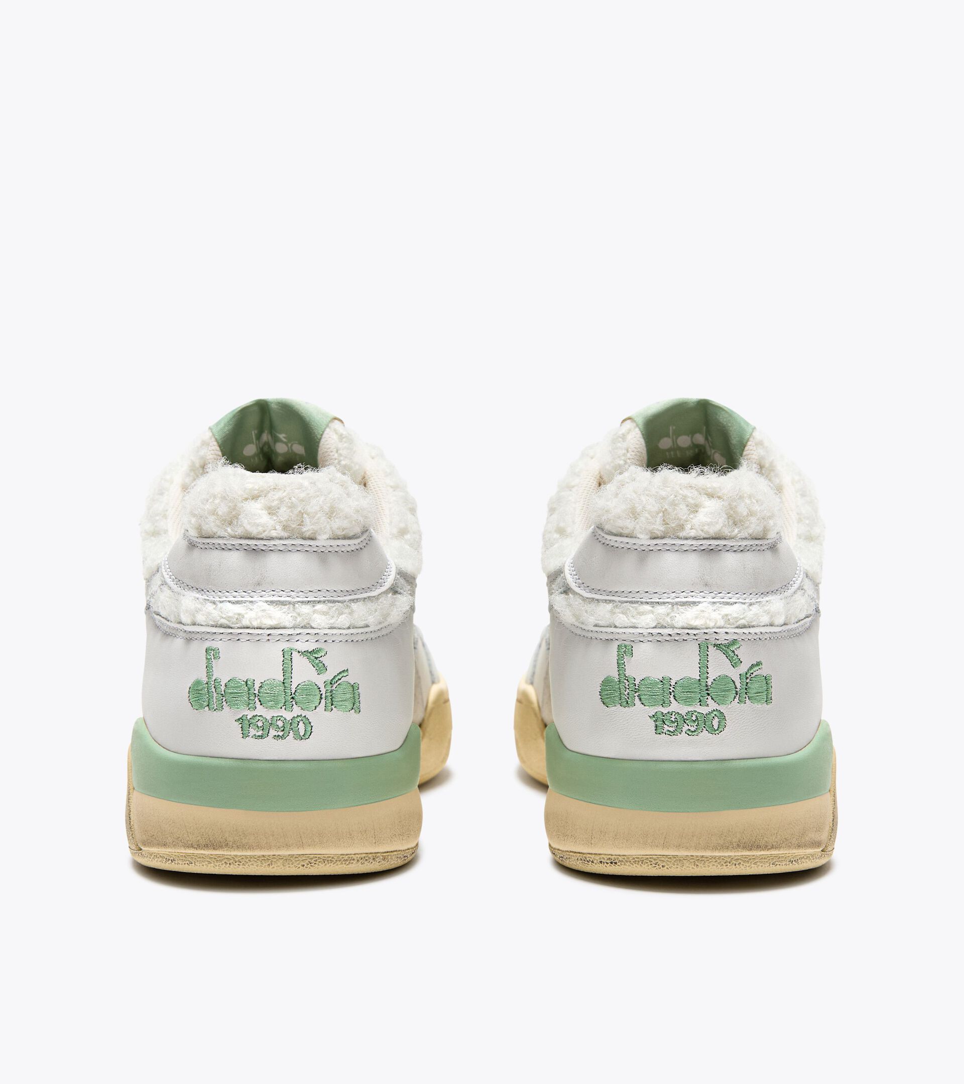 Sneaker Heritage in pelle - Donna
 B.560 CHERIE WN VERDE CAMMEO - Diadora