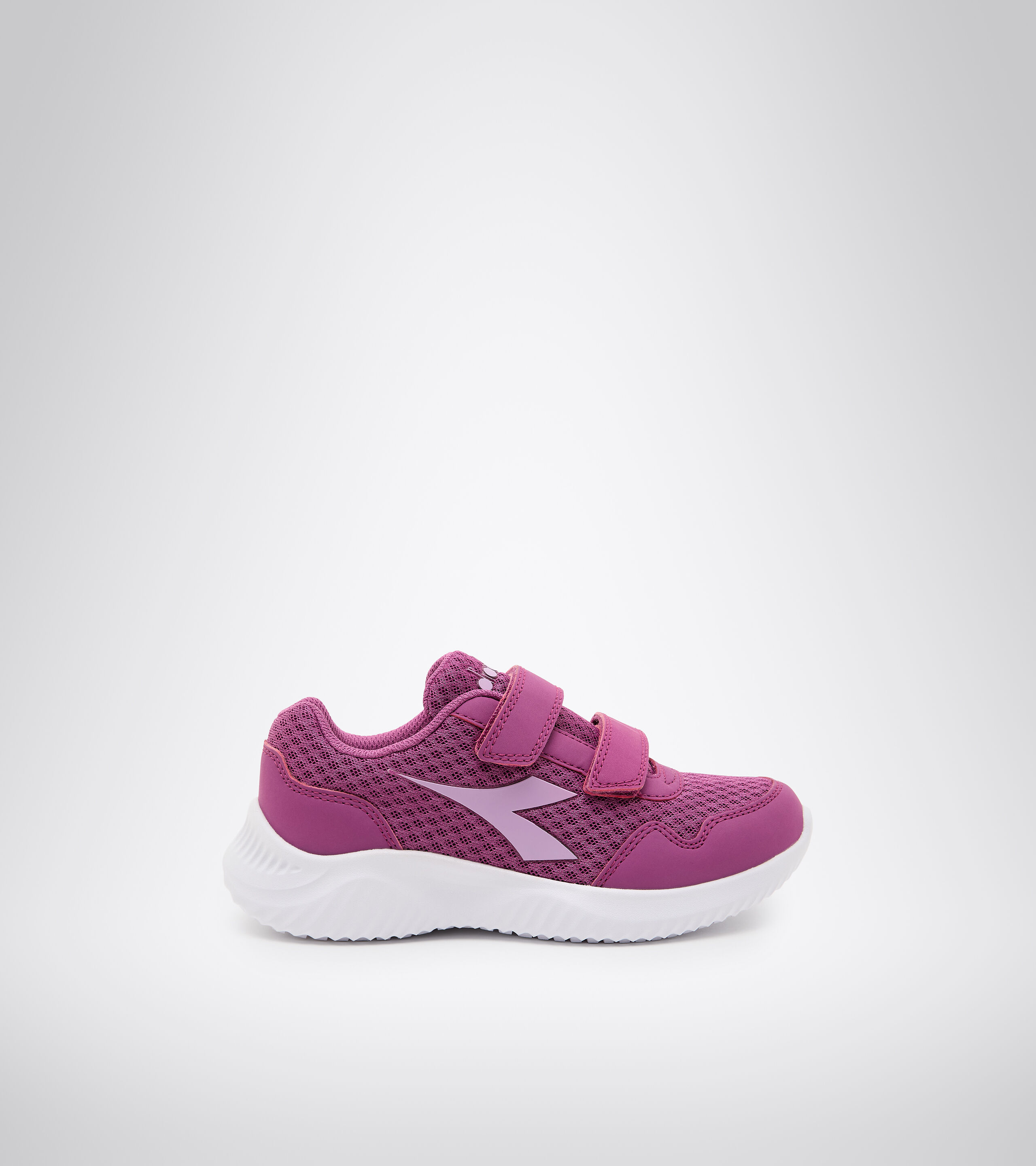 girls youth running shoes