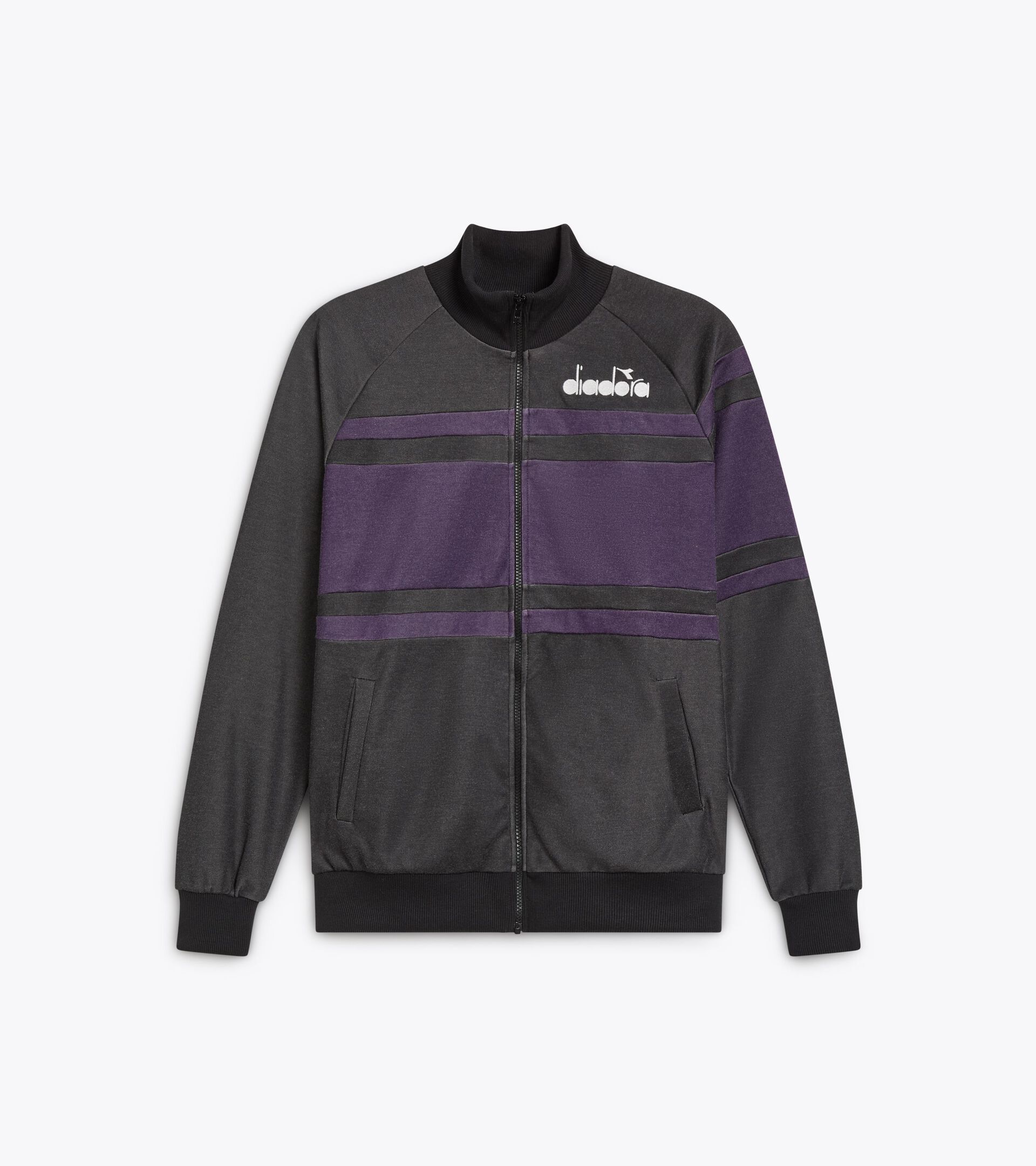 Sports jacket with a regular fit - Gender Neutral
 JACKET 80S BLACK/CROWN JEWEL - Diadora