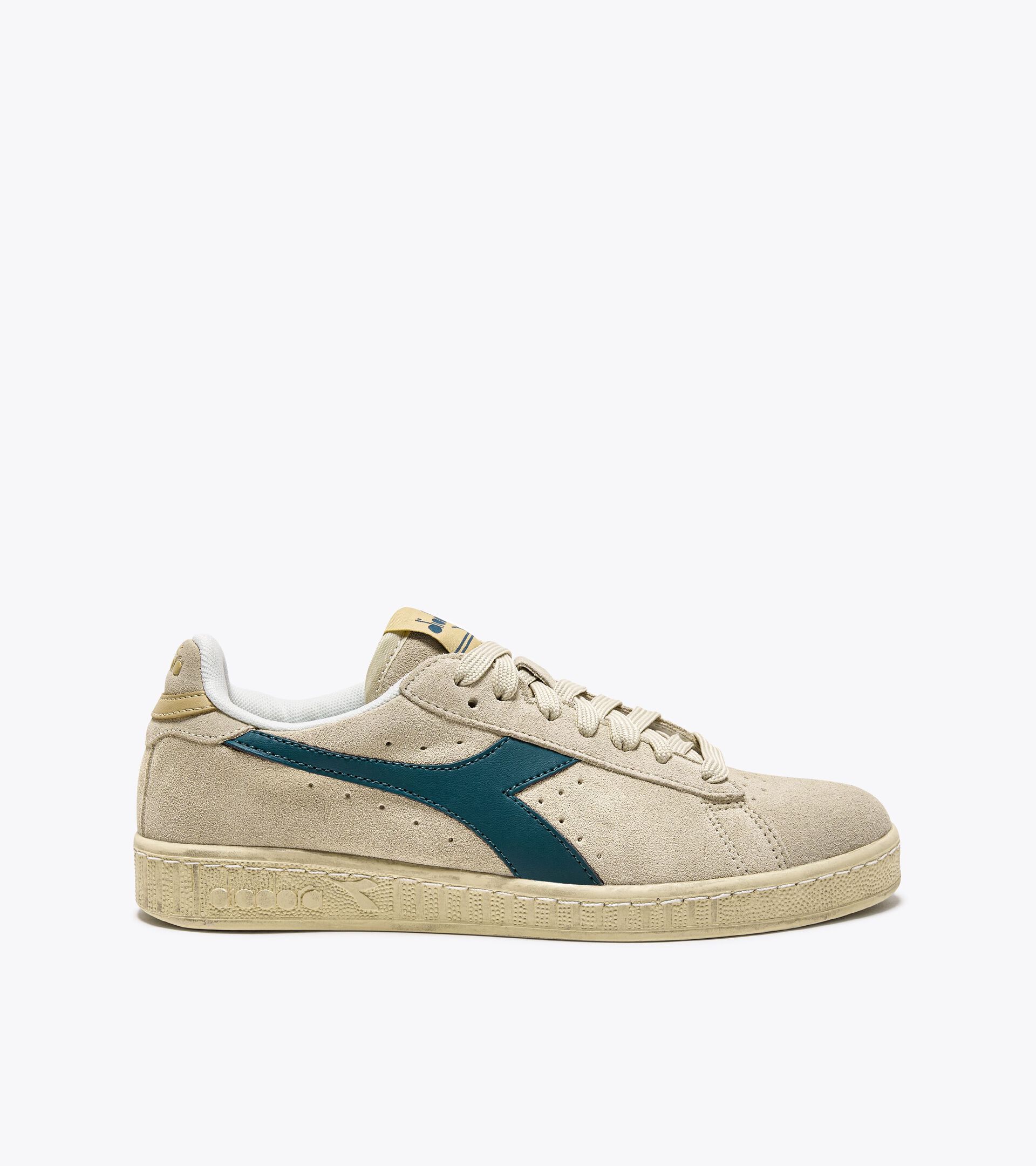 Sportschuh - Gender neutral GAME L LOW SUEDE WAXED WOLKE CREME - Diadora