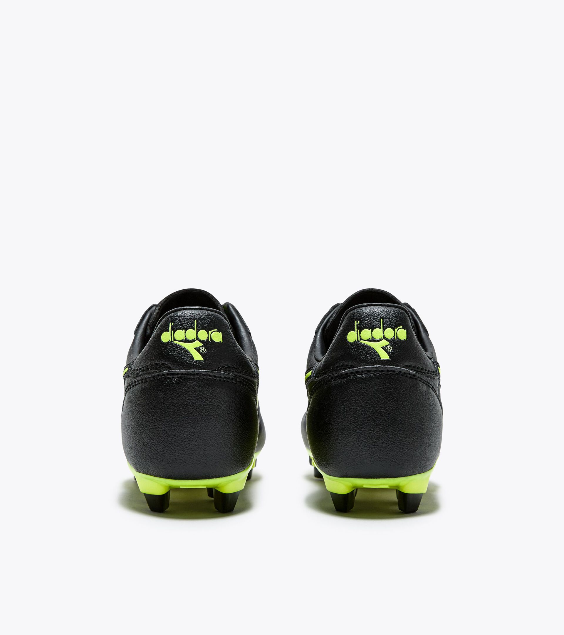 Bota de fútbol para superficies compactas - Júnior BRASIL R LPU JR NEGRO/AMARILLO FLUO DD - Diadora