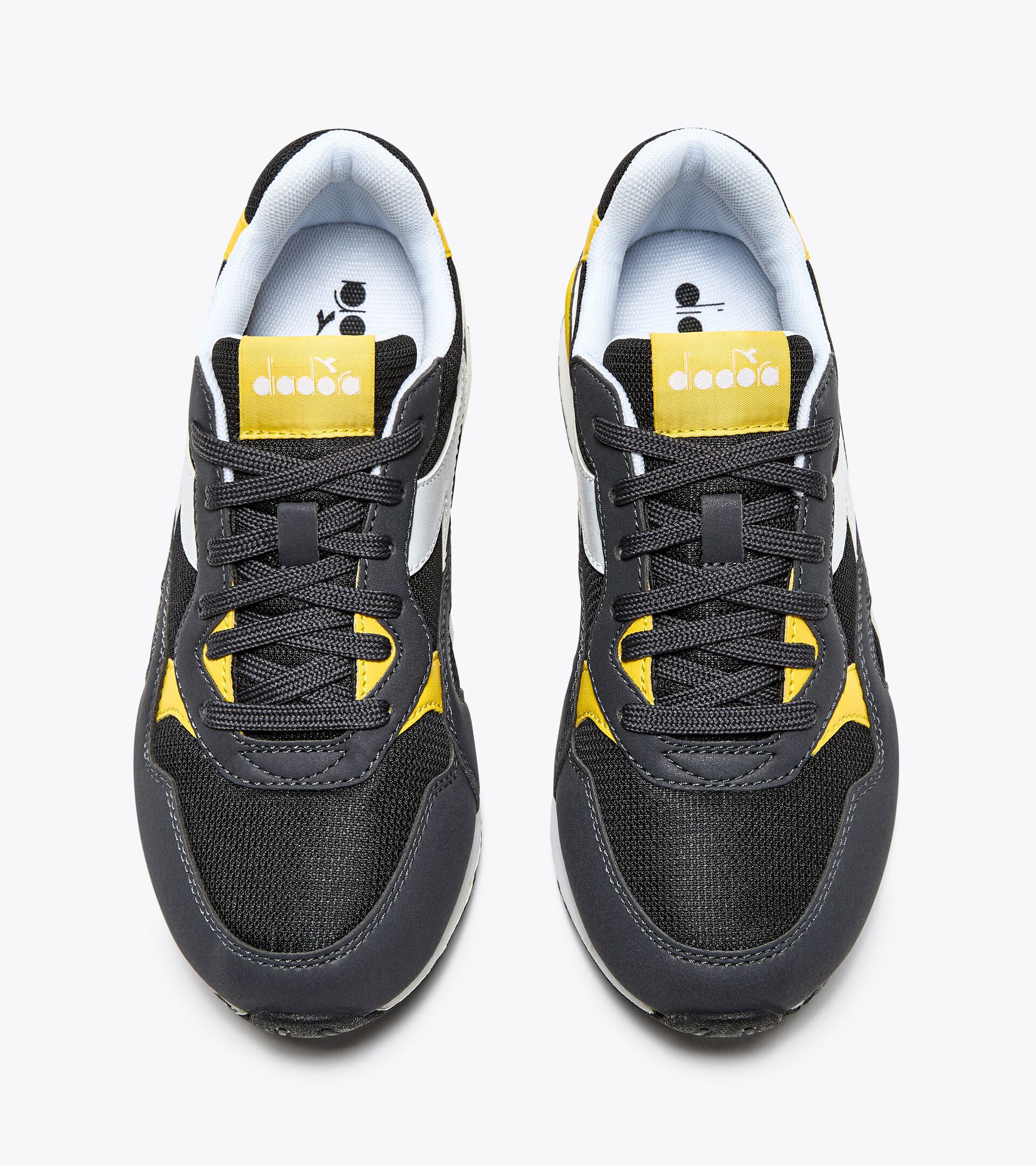 Sports shoes - Youth 8-16 years N.92 GS BLACK/CITRON - Diadora