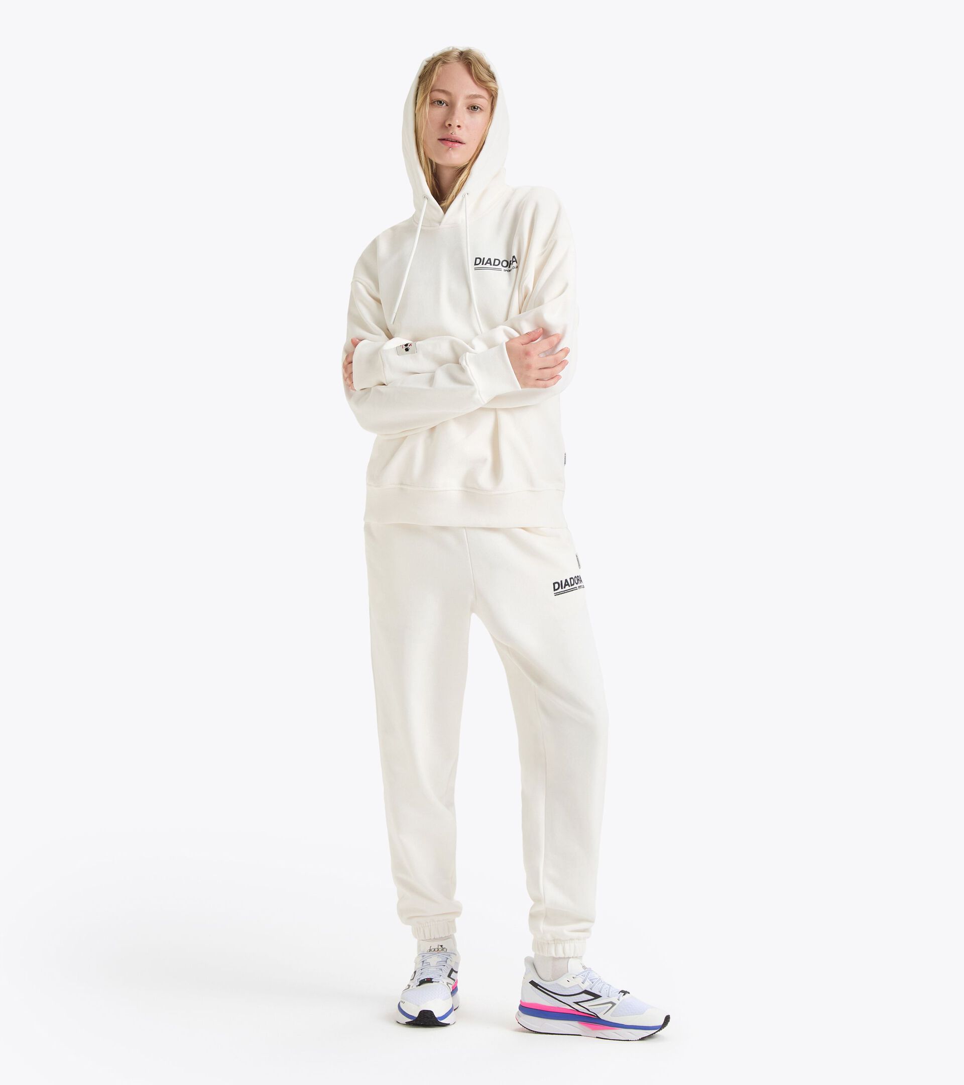 Legacy hoodie with a comfort fit - Made in Italy - Gender Neutral
 HOODIE LEGACY WHITE ALYSSUM - Diadora