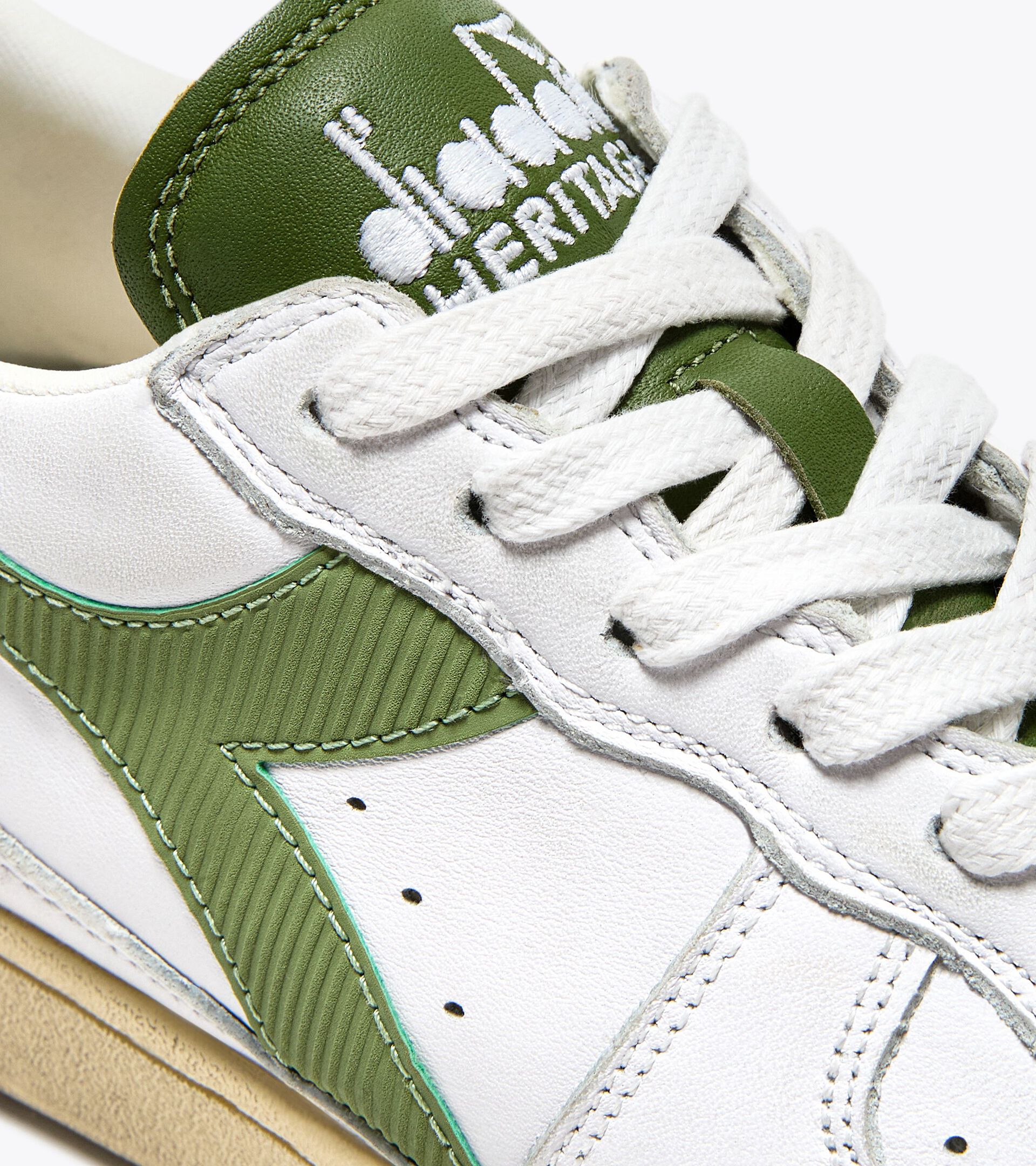 Heritage leather sneaker - Women’s MI BASKET LOW USED WHITE/PESTO - Diadora