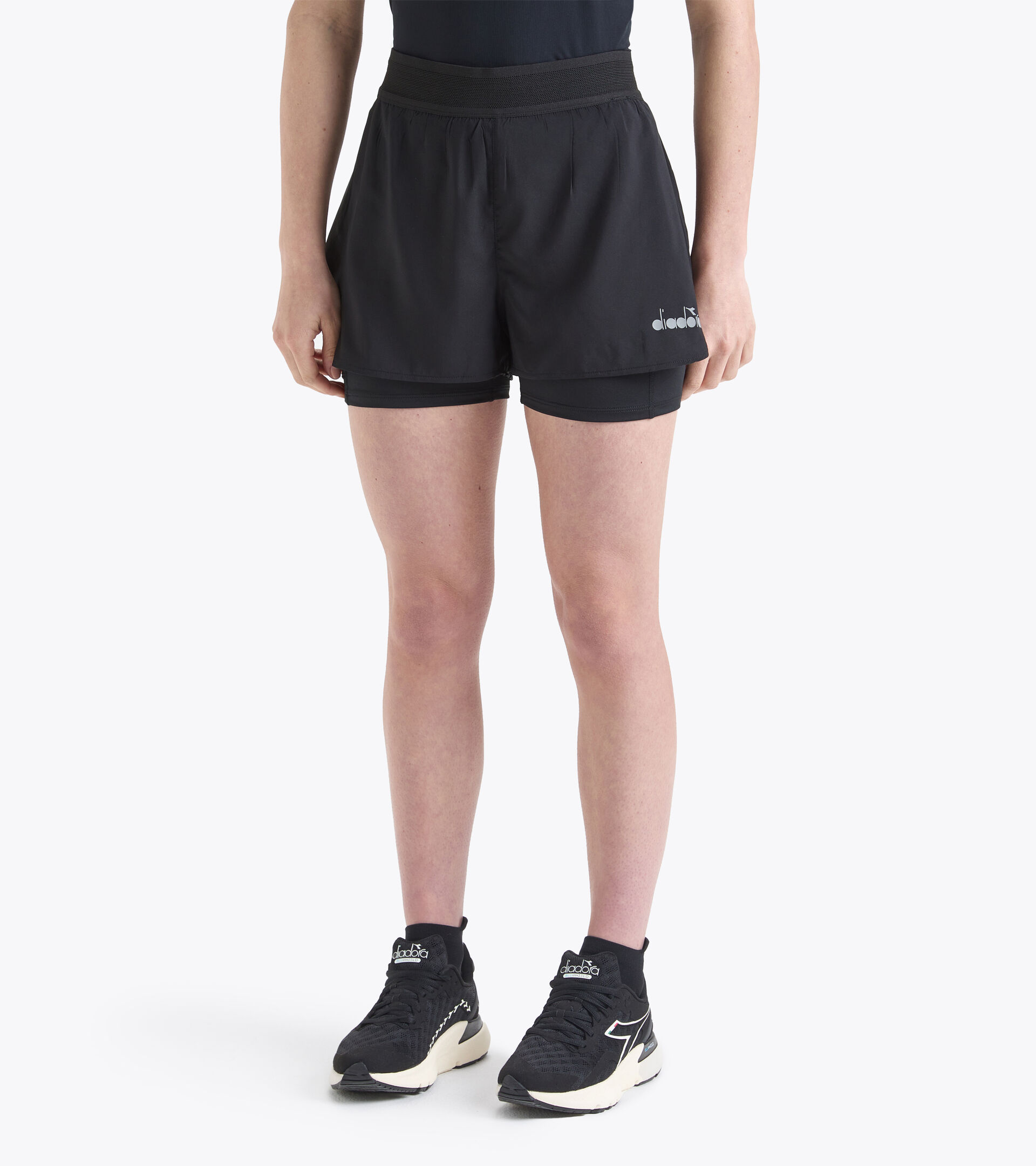 Double-layered running shorts - Black - Ladies