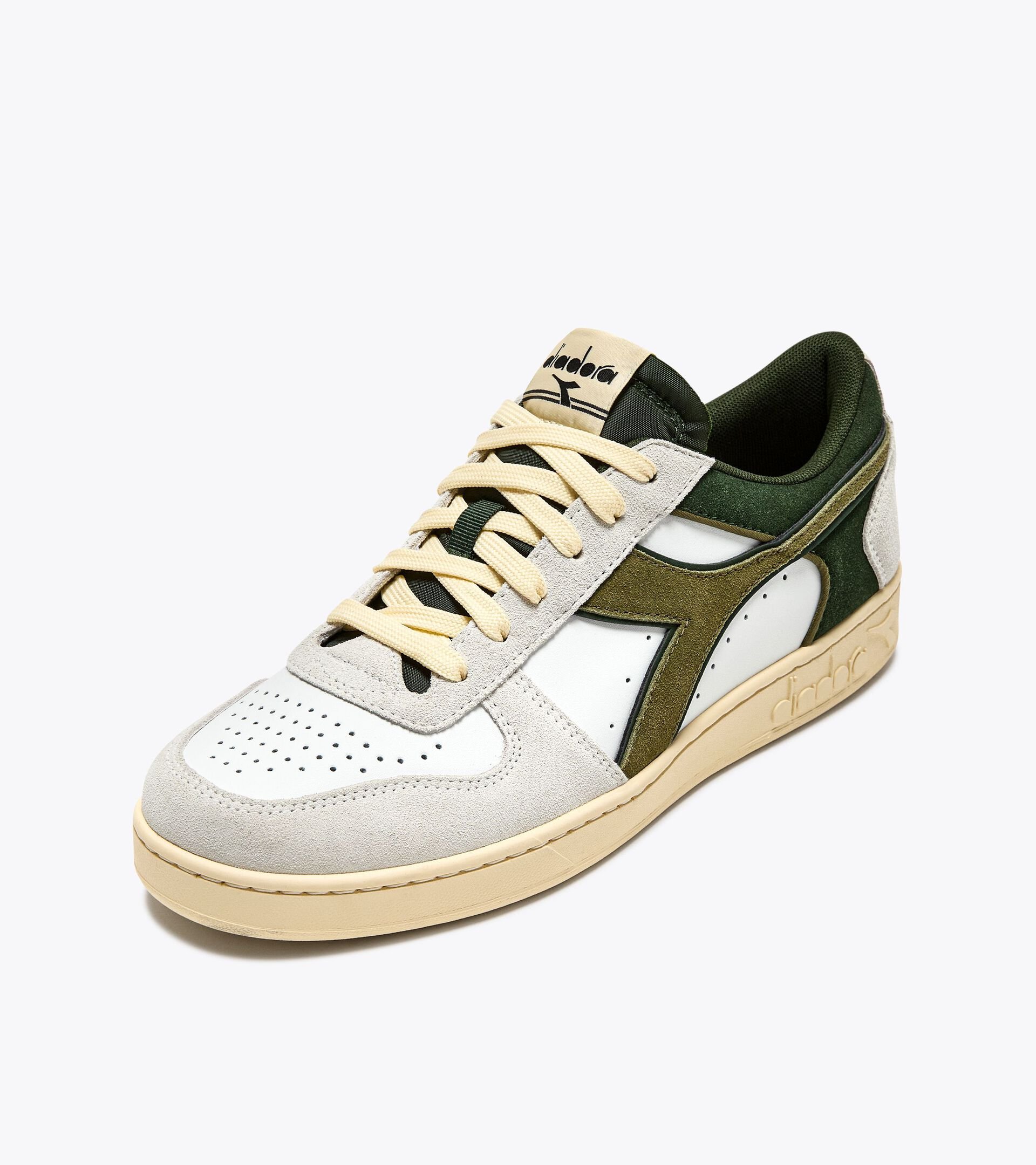 Chaussures de sportswear - Gender neutral MAGIC BASKET LOW SUEDE LEATHER WHITE/KOMBU GREEN - Diadora