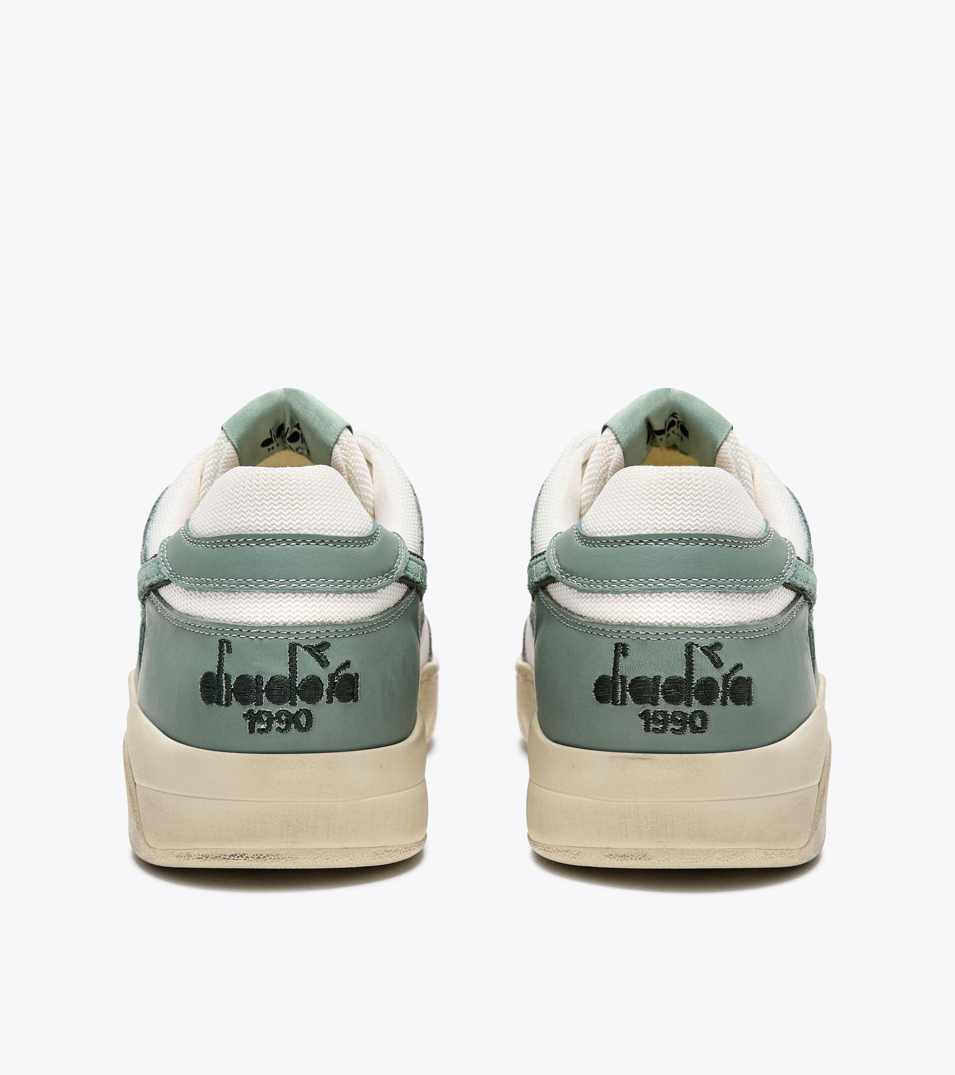 Chaussures Heritage - Gender neutral B.560 USED VERT ICEBERG - Diadora