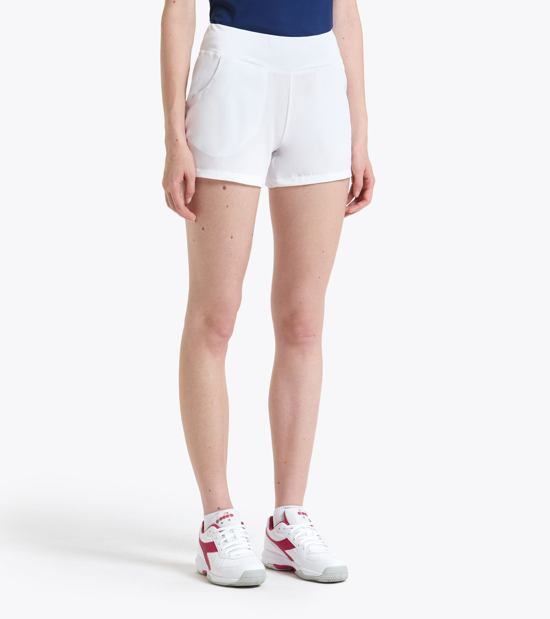 L. SHORT COURT Pantalones cortos de tenis - Mujer - Tienda en línea Diadora  US