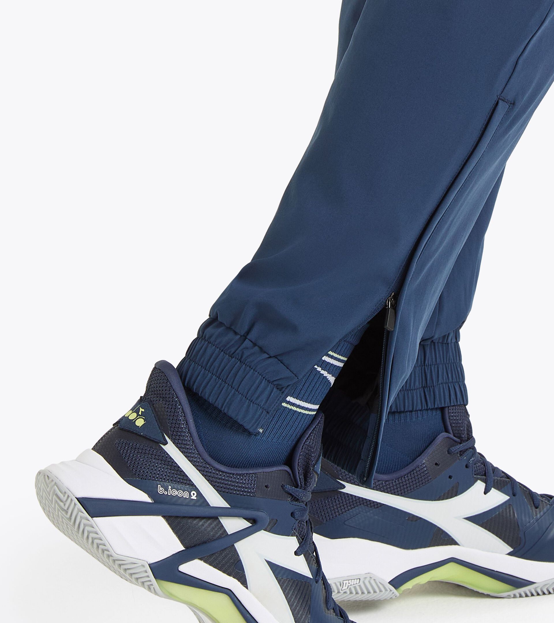 Pantalon de tennis - Homme
 PANTS ICON BLU SPECTACLE - Diadora