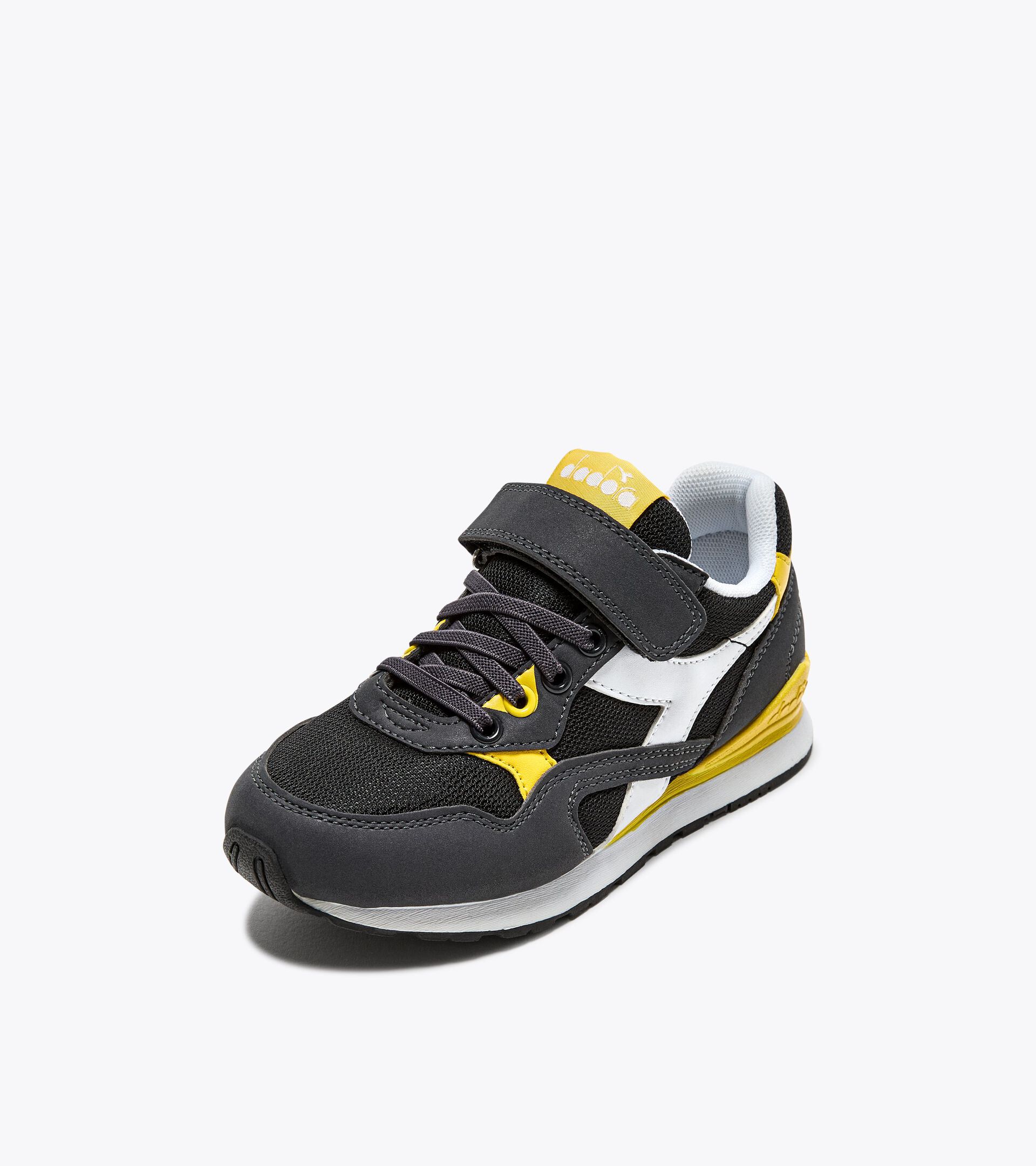 Sports shoes - Kids - 4 to 8 years old N.92 PS BLACK/CITRON - Diadora