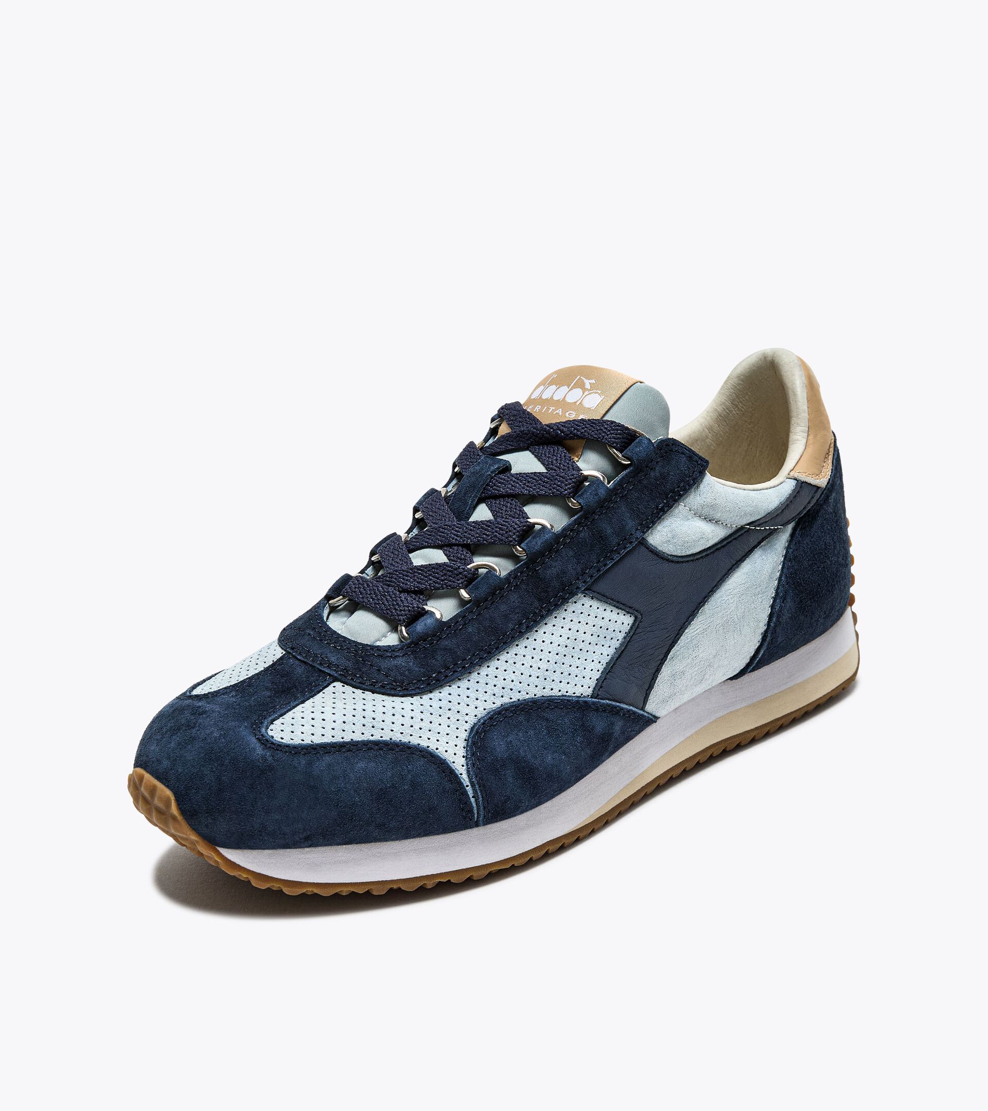 Zapatilla Heritage de piel - Gender neutral
 EQUIPE SUEDE SW EDIFICIOS ALTOS - Diadora