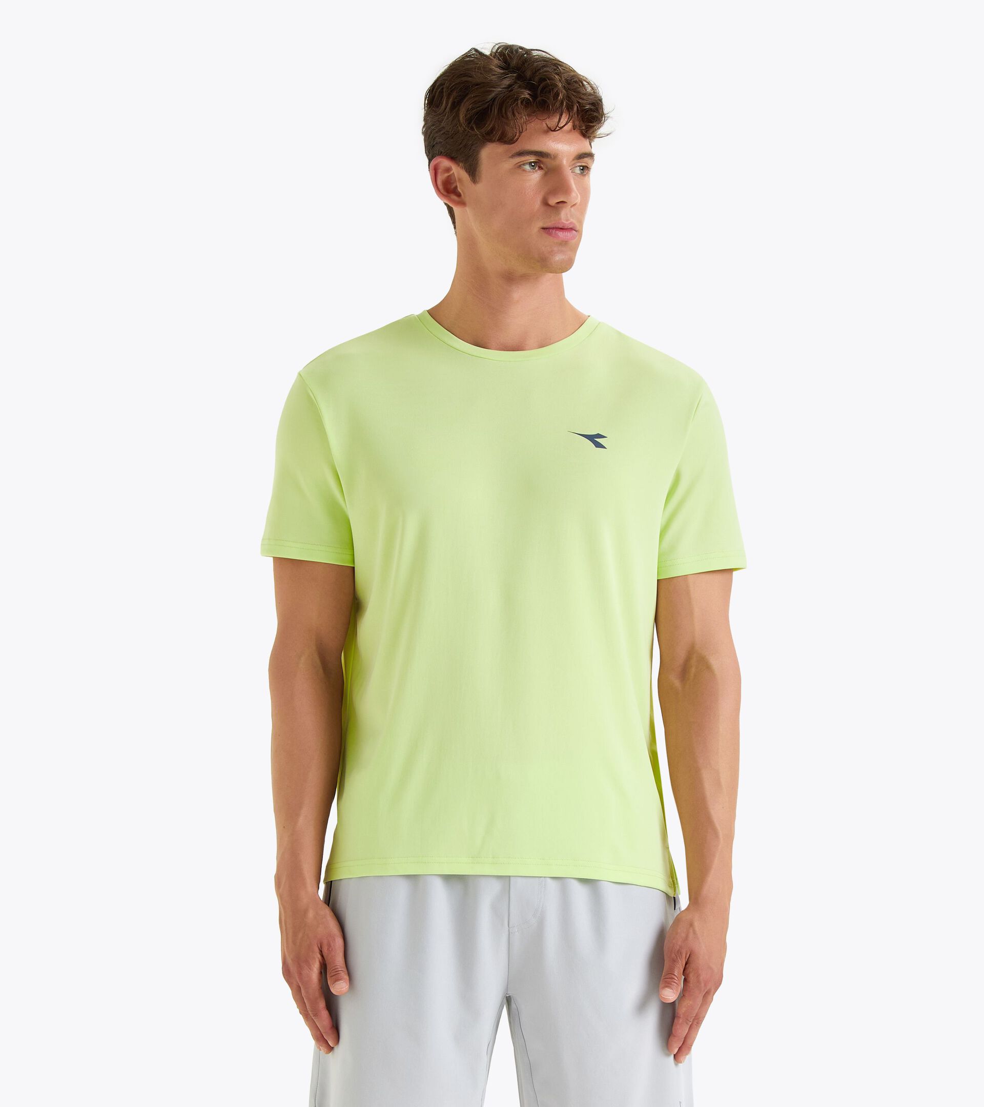 T-shirt de tennis - Homme
 SS T-SHIRT TENNIS CITRON VERT OMBRE - Diadora