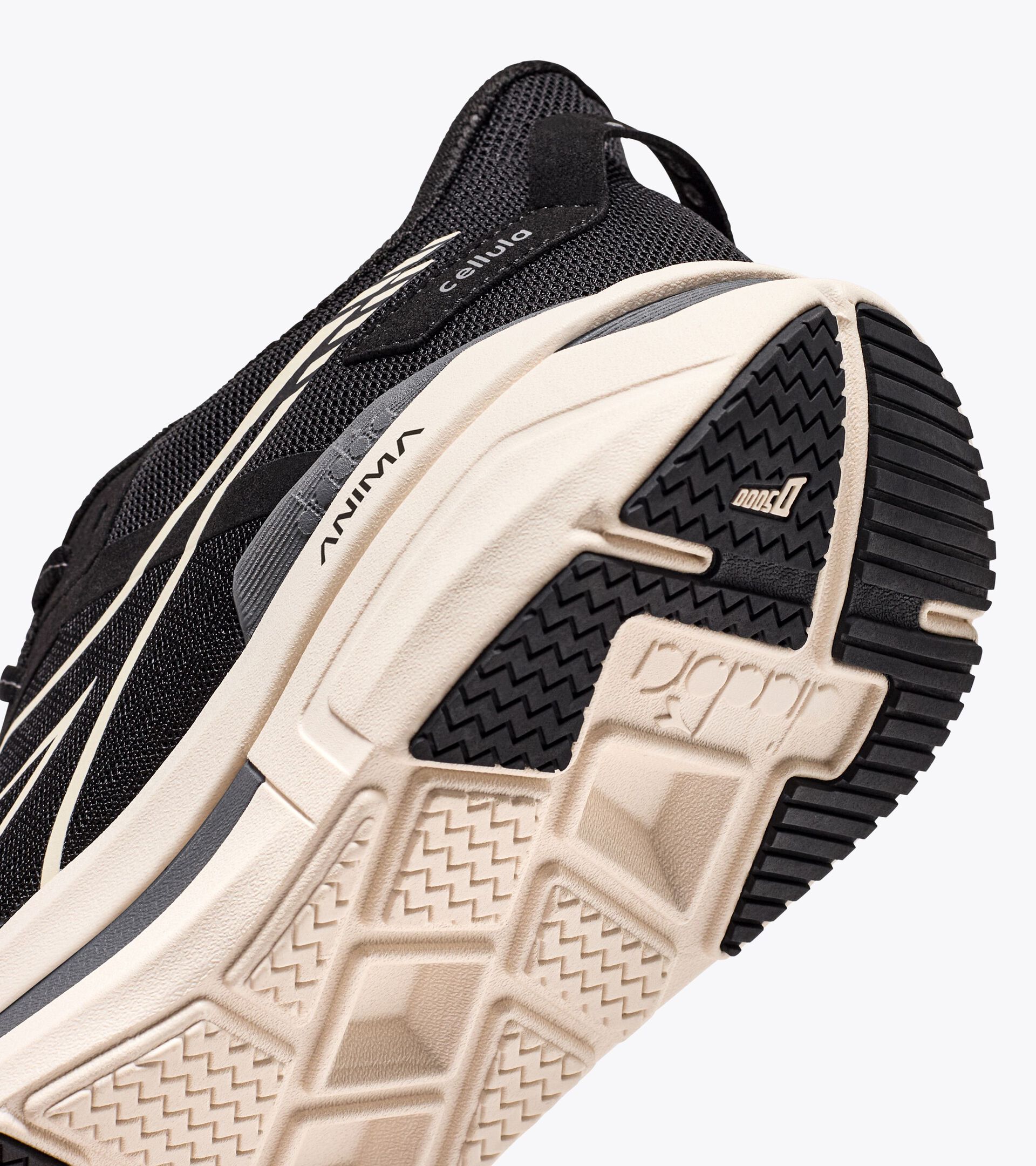 Running shoe - Comfort and stability - Men's CELLULA BLACK/WHISPER WHITE - Diadora