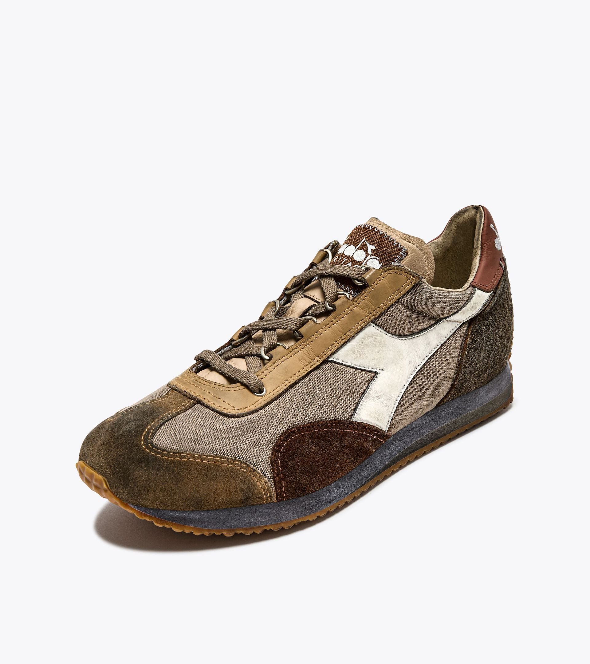 Heritage leather sneaker - Gender Neutral EQUIPE DIRTY SW EVO CUBAN SAND - Diadora