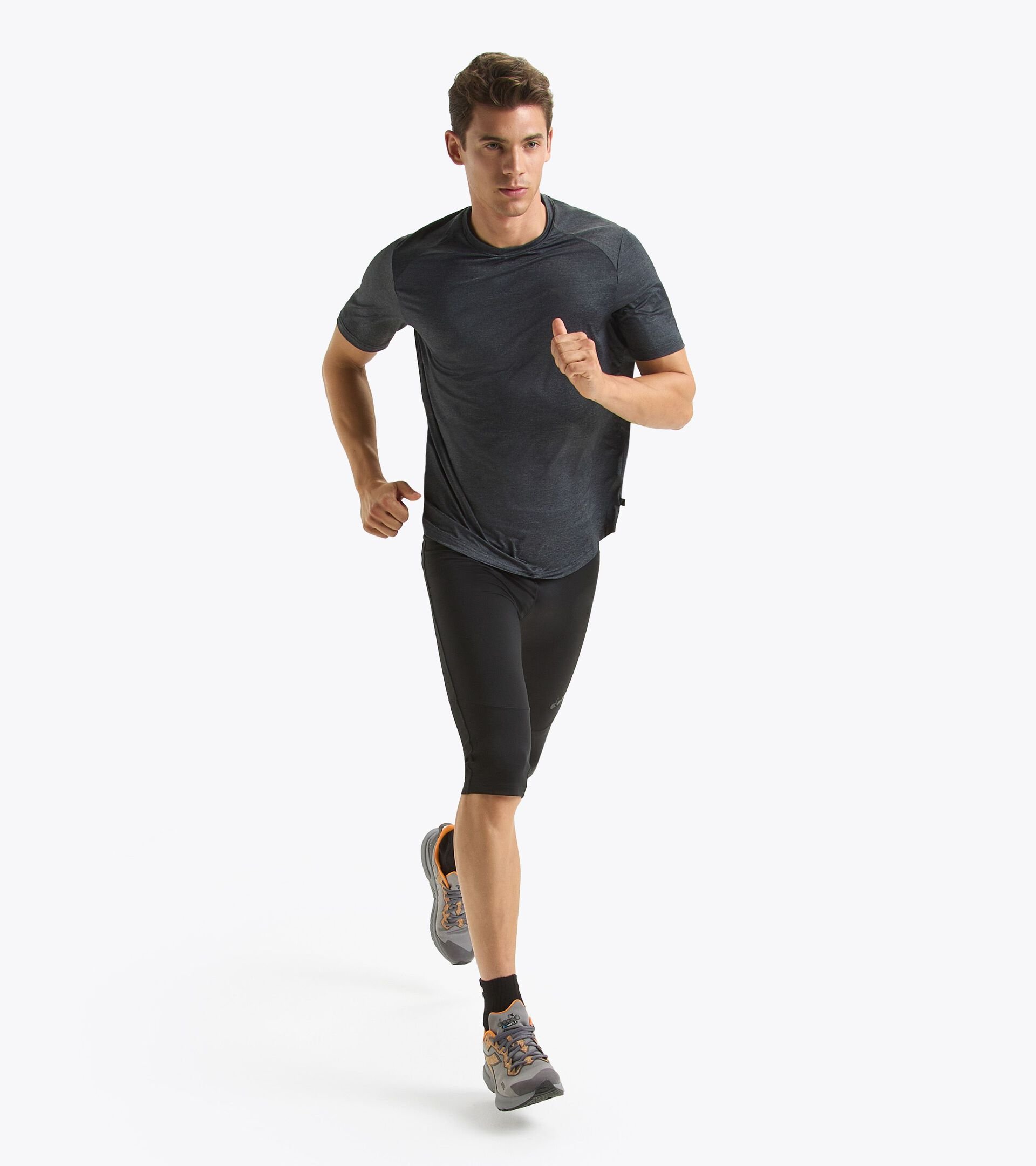 RUNNING TIGHTS Contoured running leggings - Men - Diadora Online Store CA