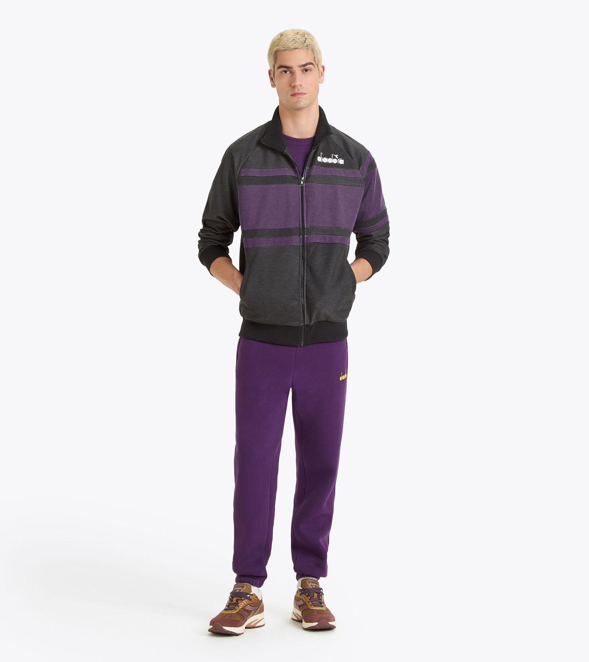 Giacca sportiva regular fit - Gender Neutral
 JACKET 80S NERO/VIOLA GIOIELLO - Diadora