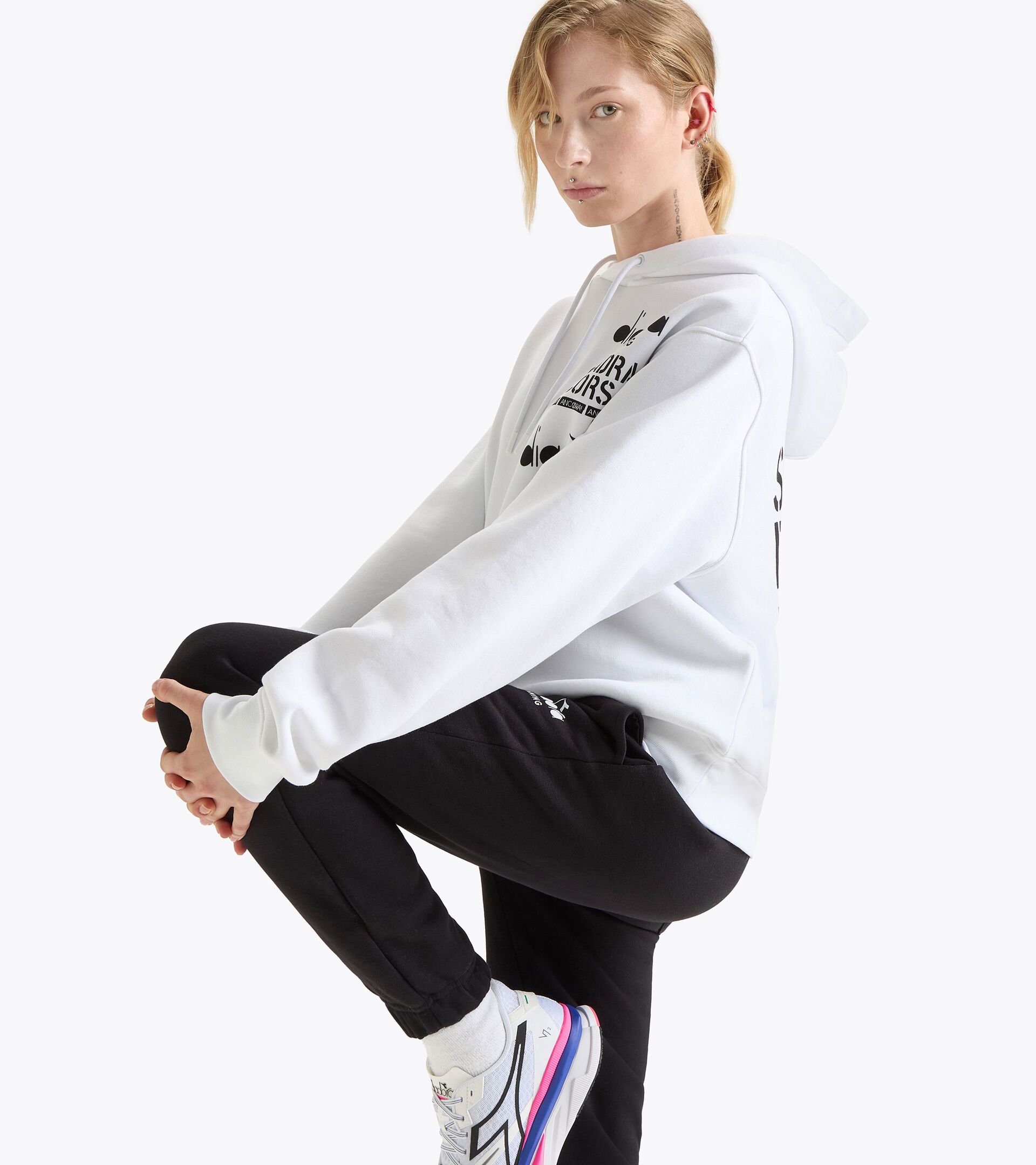 Squadra di Corsa hoodie - Gender Neutral HOODIE SQUADRA DI CORSA OPTICAL WHITE - Diadora