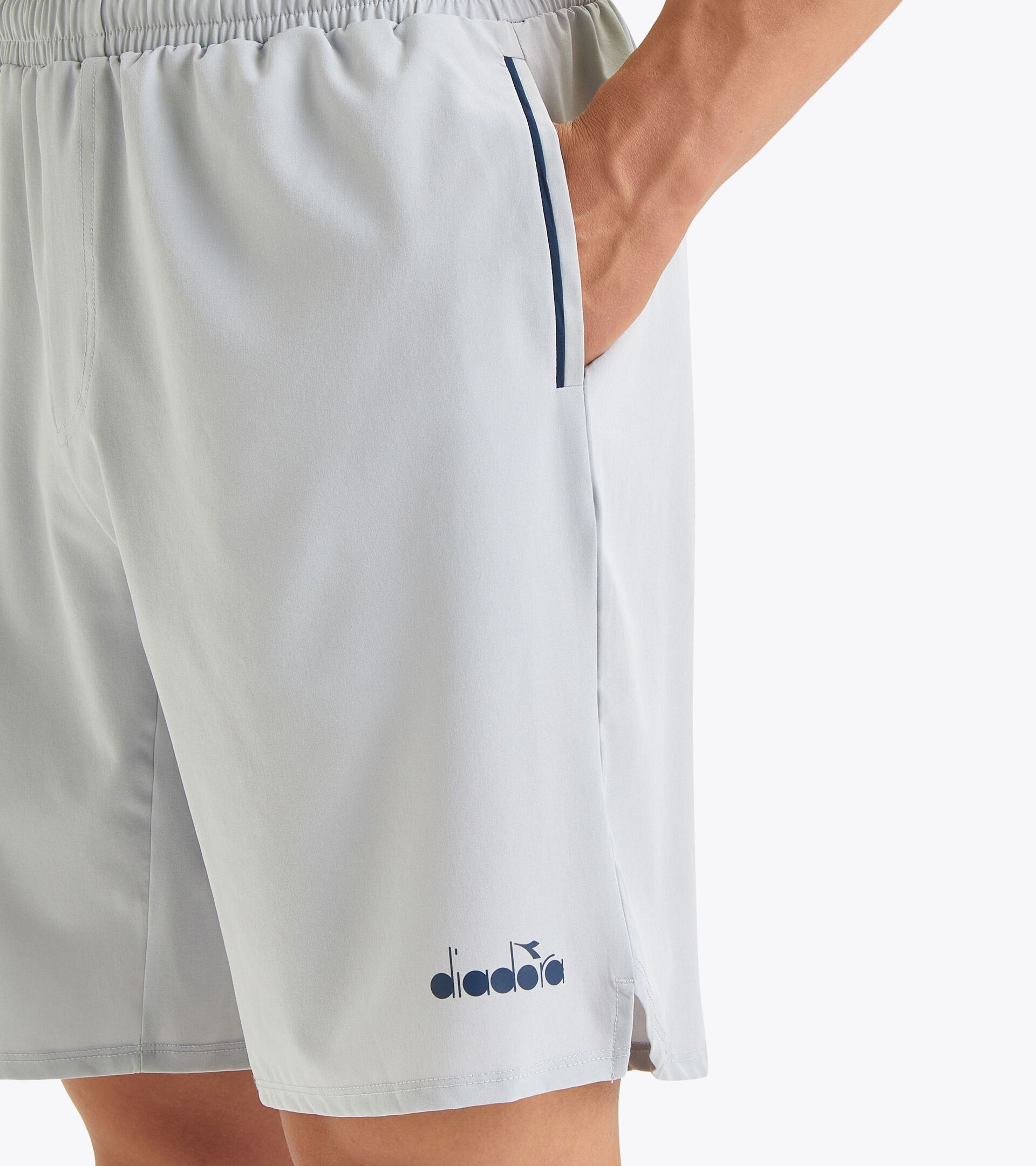 Pantaloncini da tennis 9’’ - Uomo
 SHORT 9'' CORE GRIGIO INNUVOLATO - Diadora