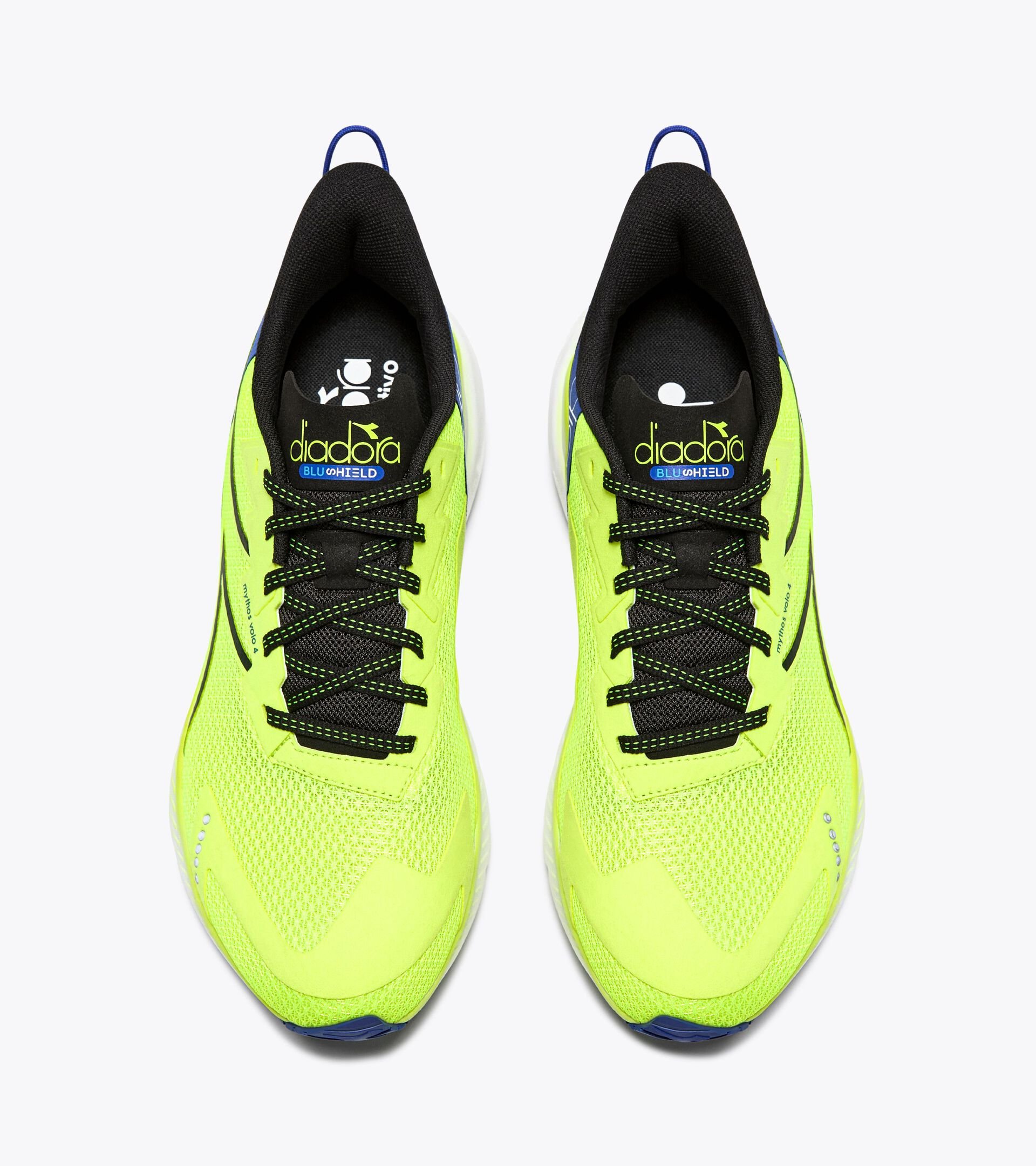 Running shoe - Stability and lightness - Men’s MYTHOS BLUSHIELD VOLO 4 YELLOW FLUO/BLACK - Diadora