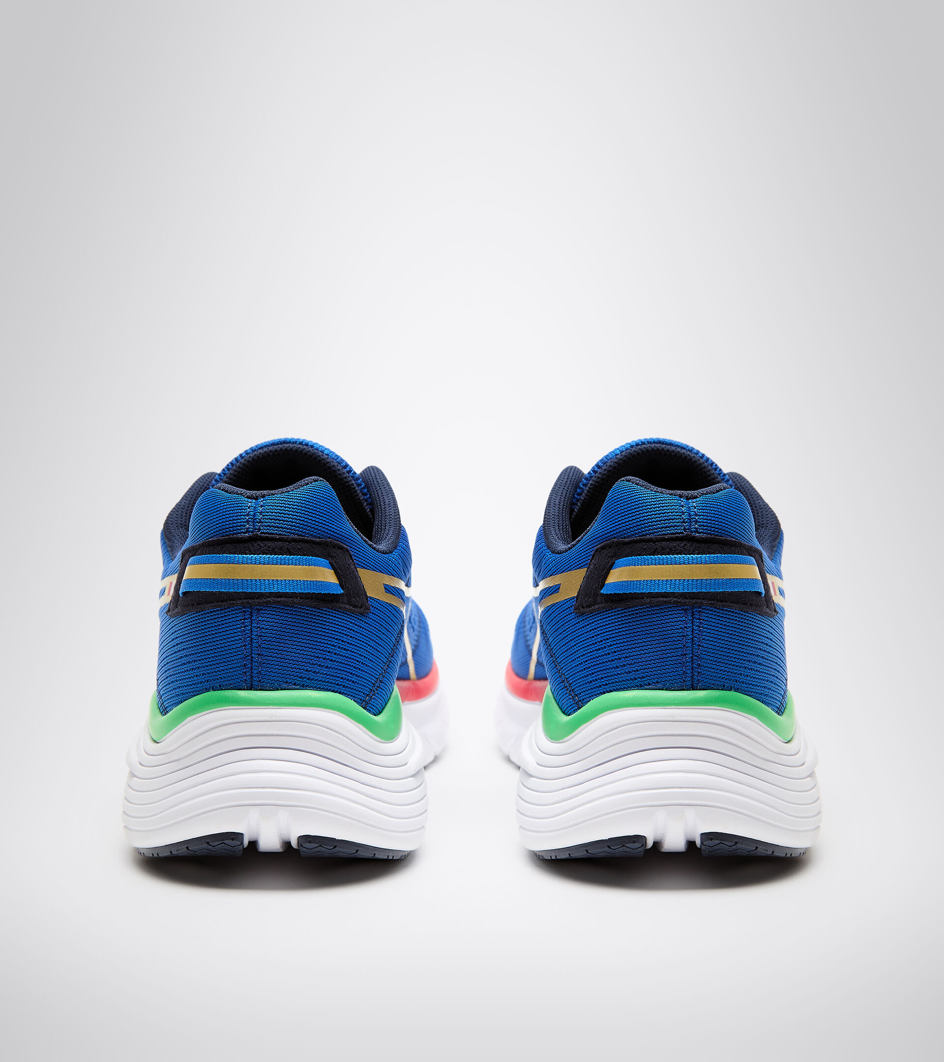 EQUIPE ATOMO Made in Italy - Running shoes - Men’s - Diadora Online ...